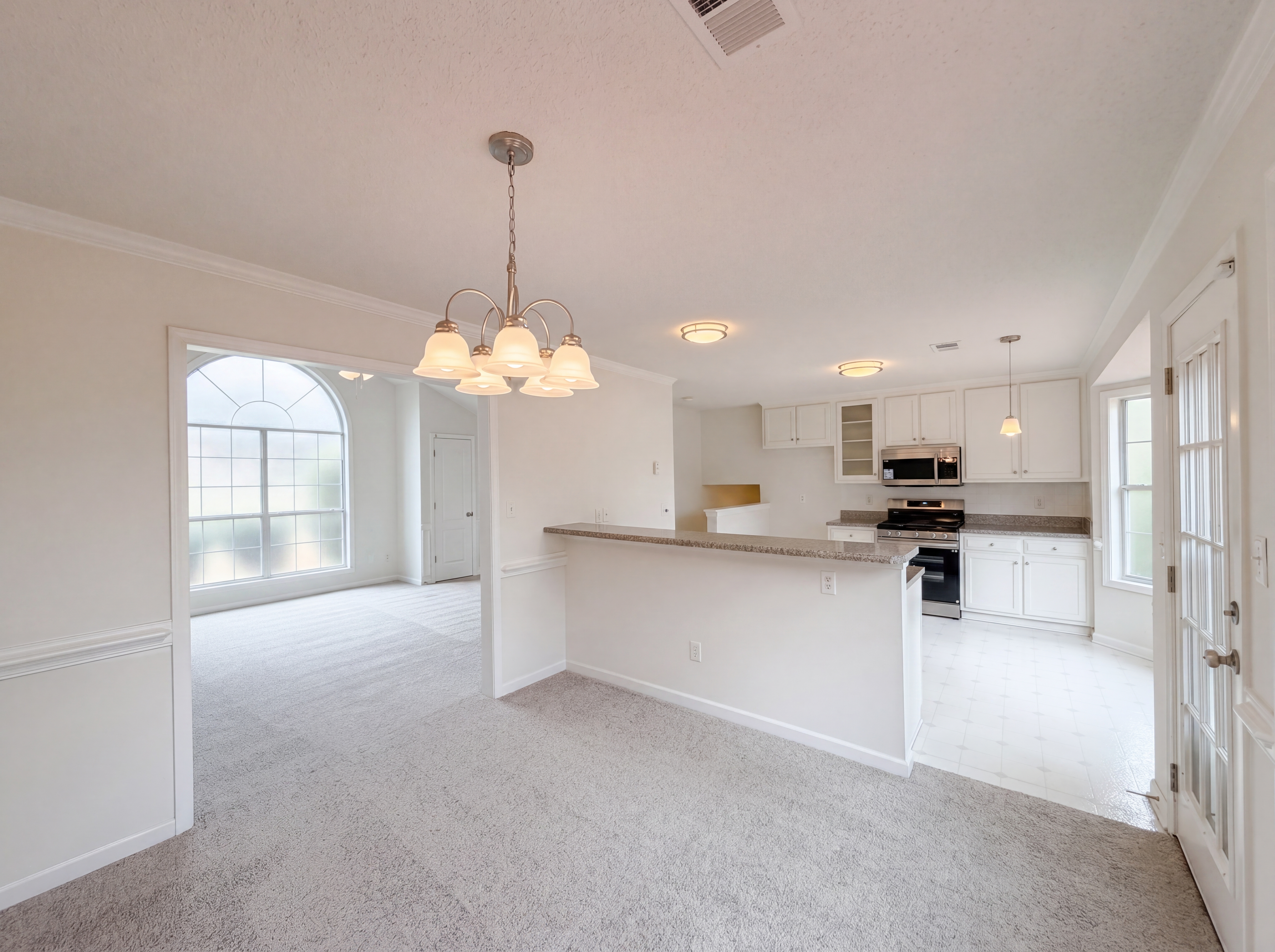 Photo 13 of 28 of 4484 Northridge Trl, Ellenwood, GA