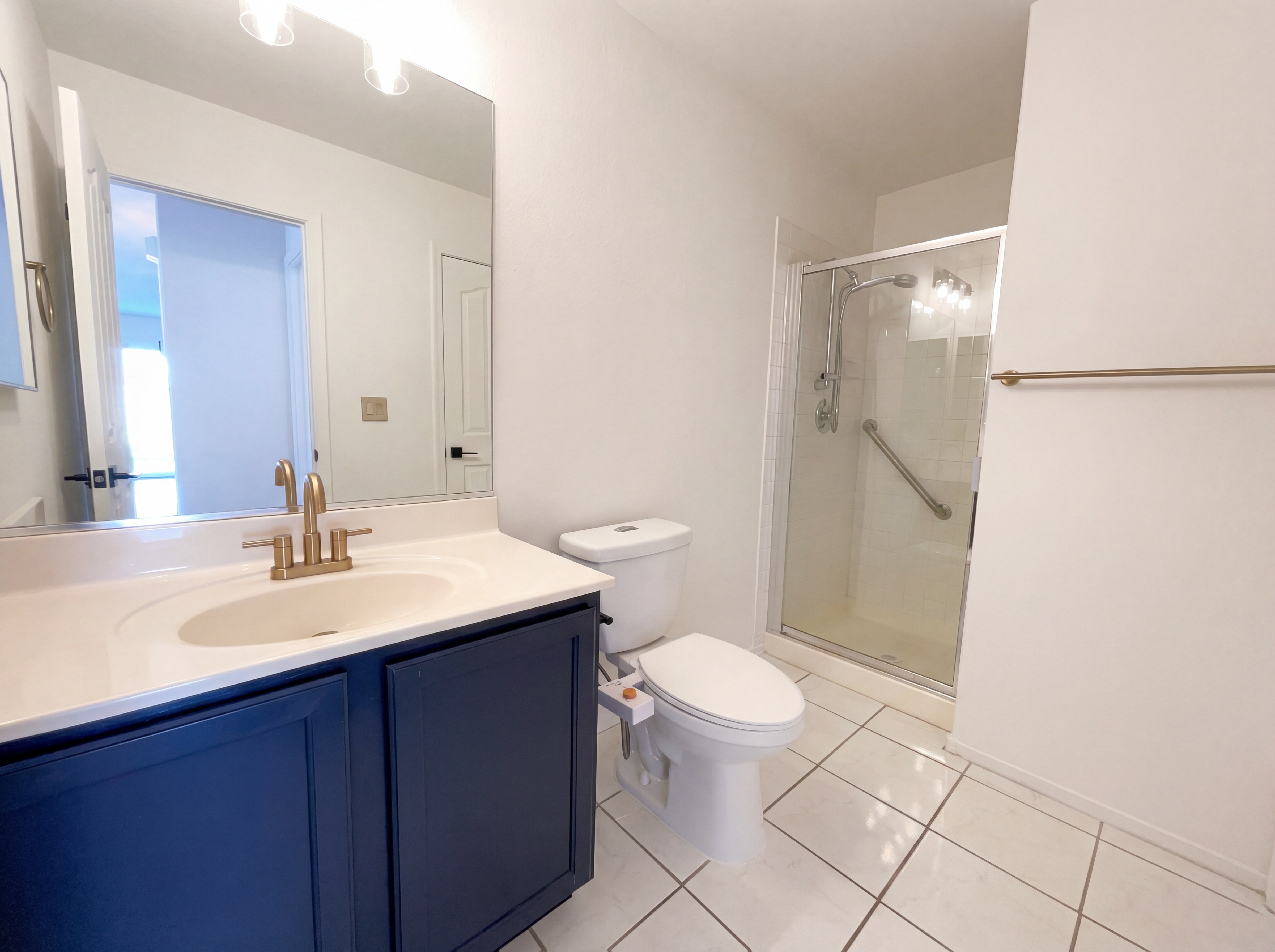 Photo 6 of 26 of 7848 Desert Bell Ave, Las Vegas, NV