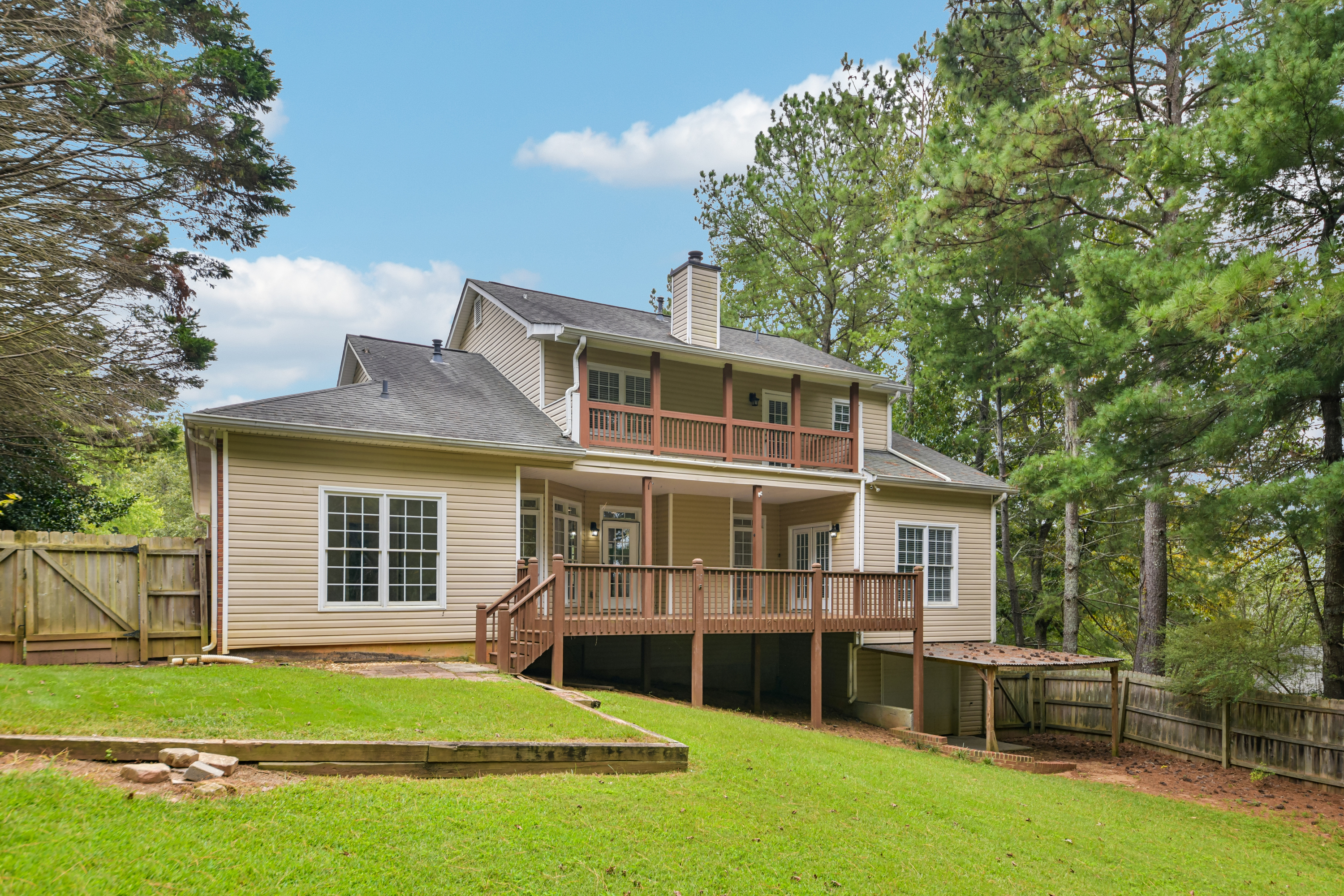 Photo 41 of 56 of 2298 Camden Dr SW, Marietta, GA