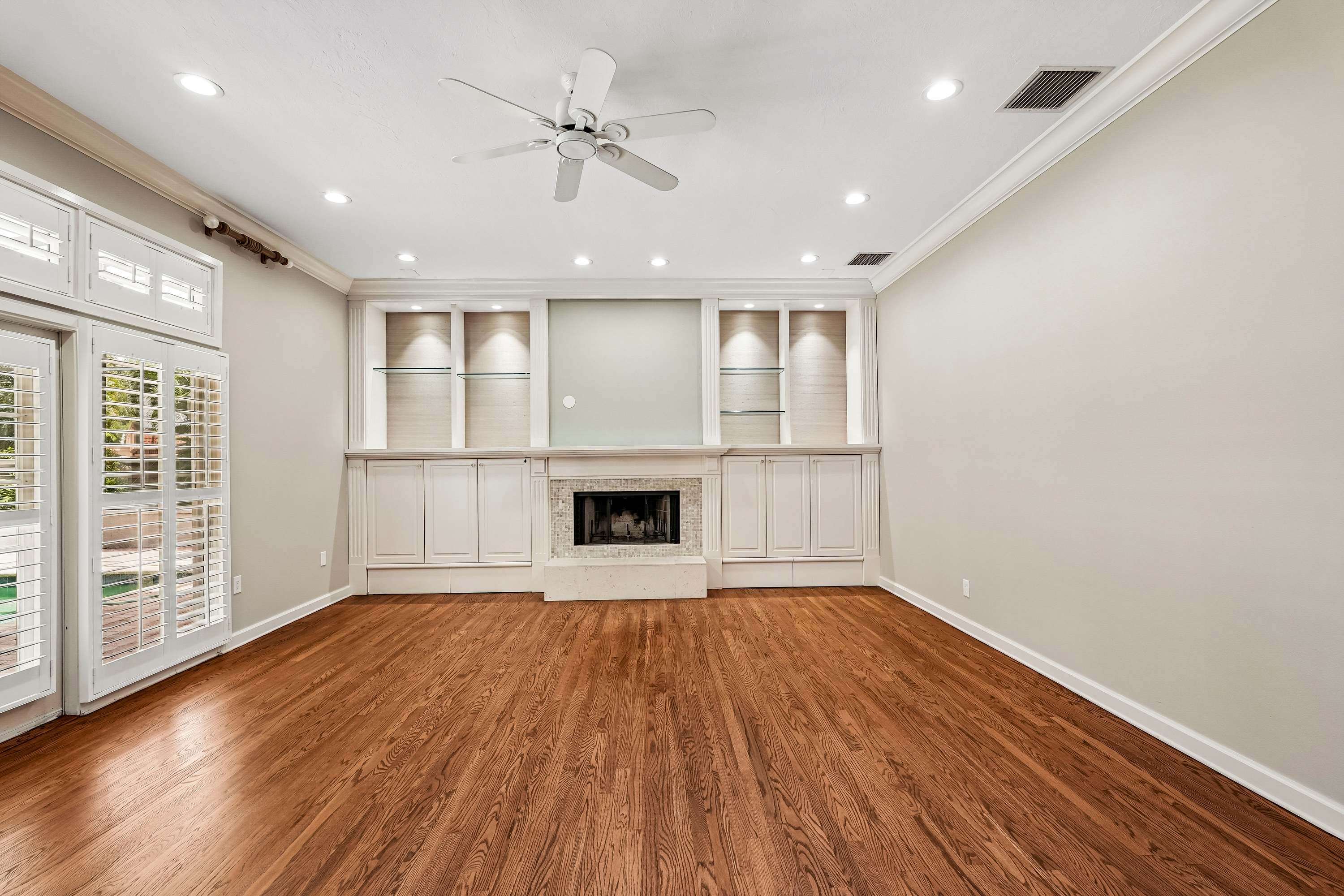 Photo 43 of 68 of 1675 Landings Ln, Sarasota, FL