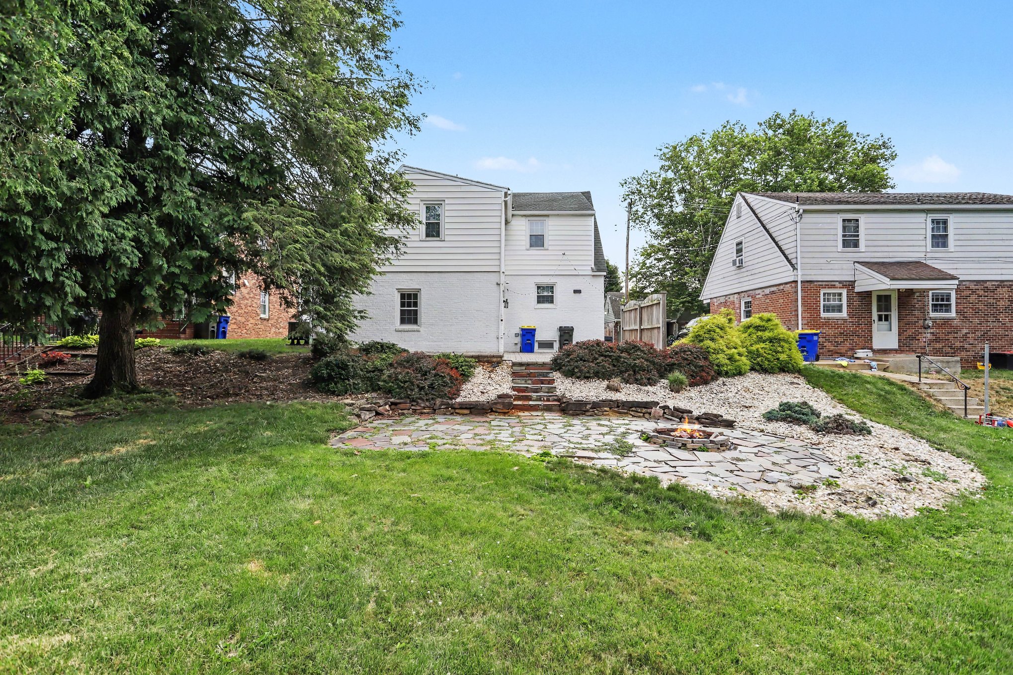 Photo 18 of 21 of 218 N Gotwalt St, York, PA