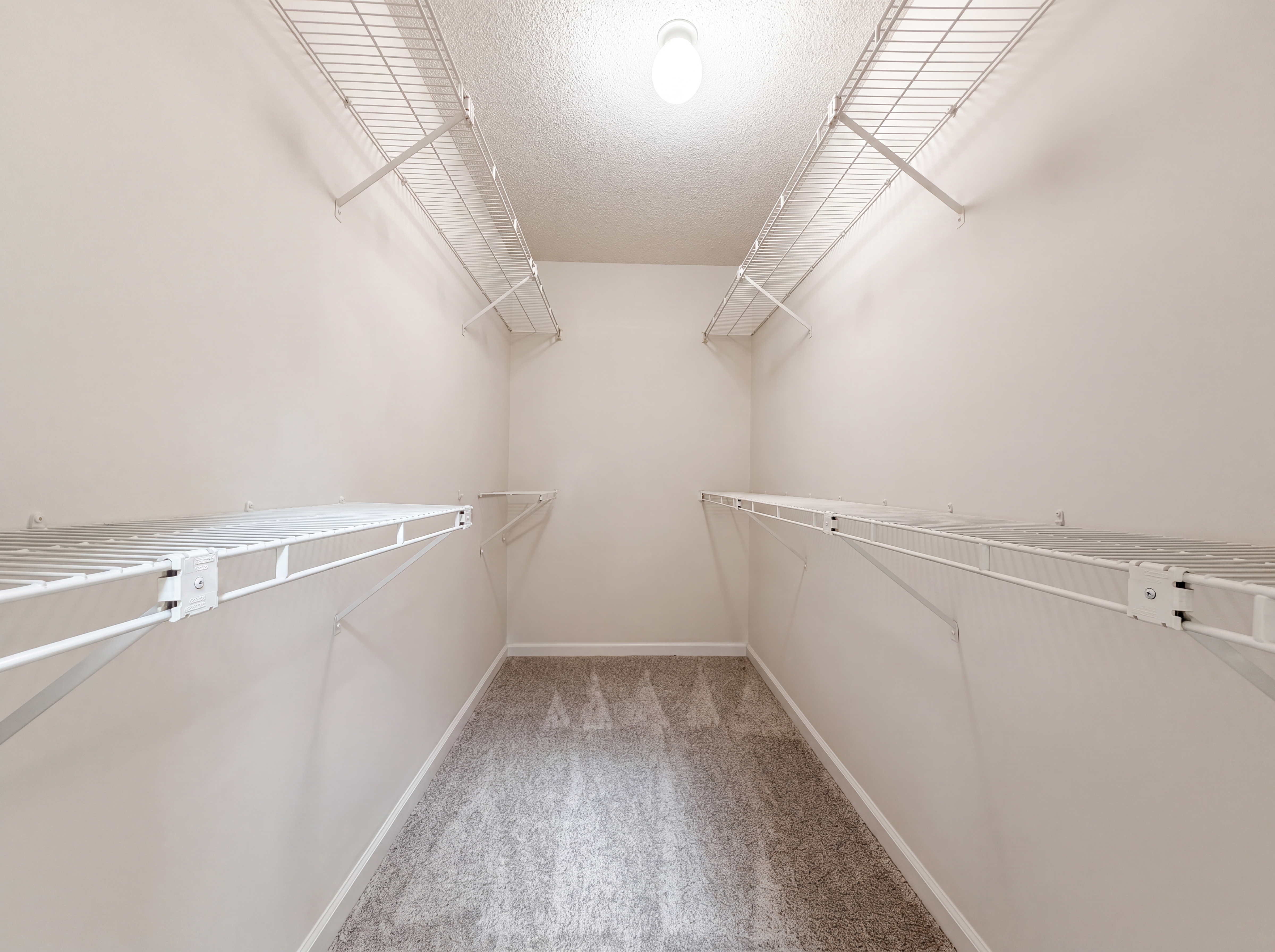 Photo 13 of 17 of 8510 McNeill Rd, Jacksonville, FL