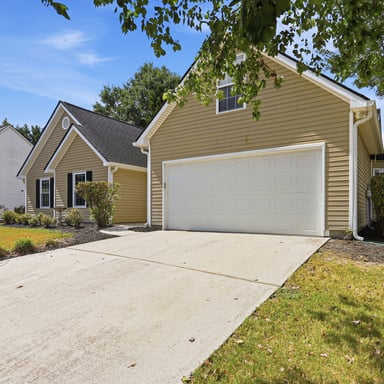 Property photo 3 of 3641 Coveside Ct