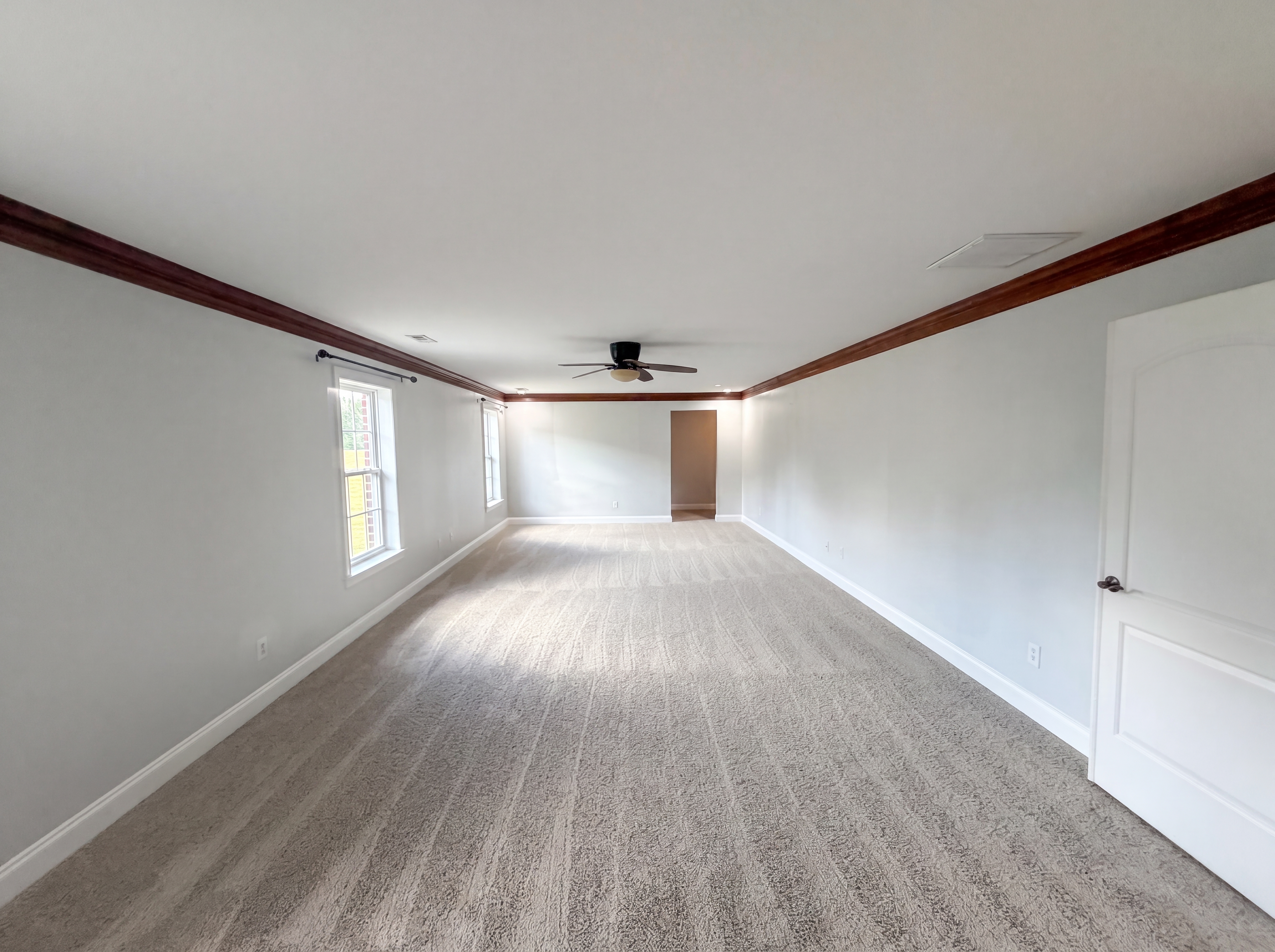 Photo 11 of 33 of 7791 Newhaven Dr, Oak Ridge, NC