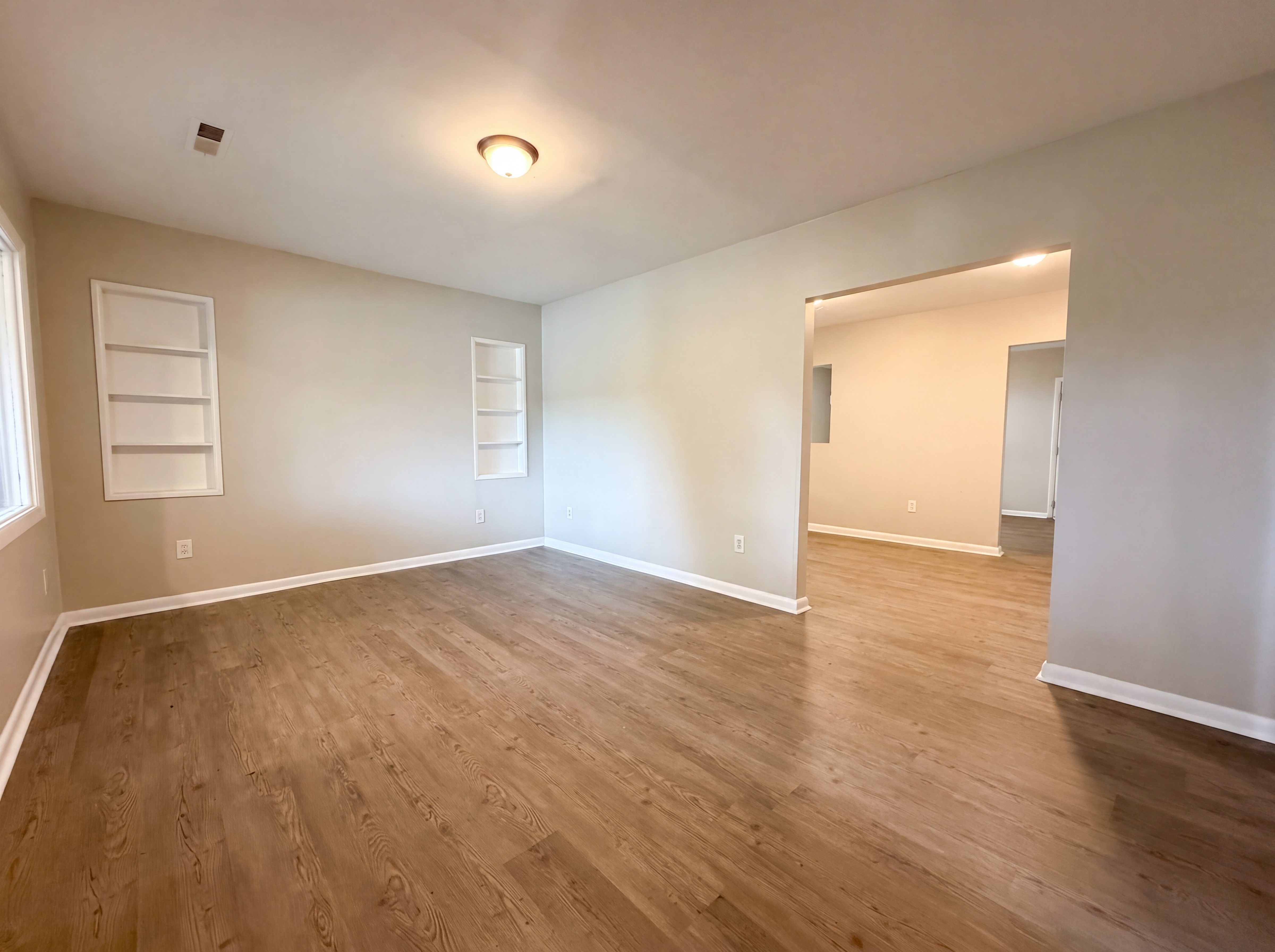 Photo 3 of 21 of 206 Highway Ave, Birmingham, AL