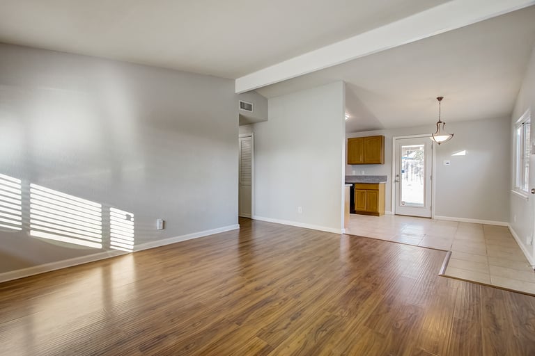 Photo 13 of 26 - 3660 Buhler Way, North Highlands, CA 95660