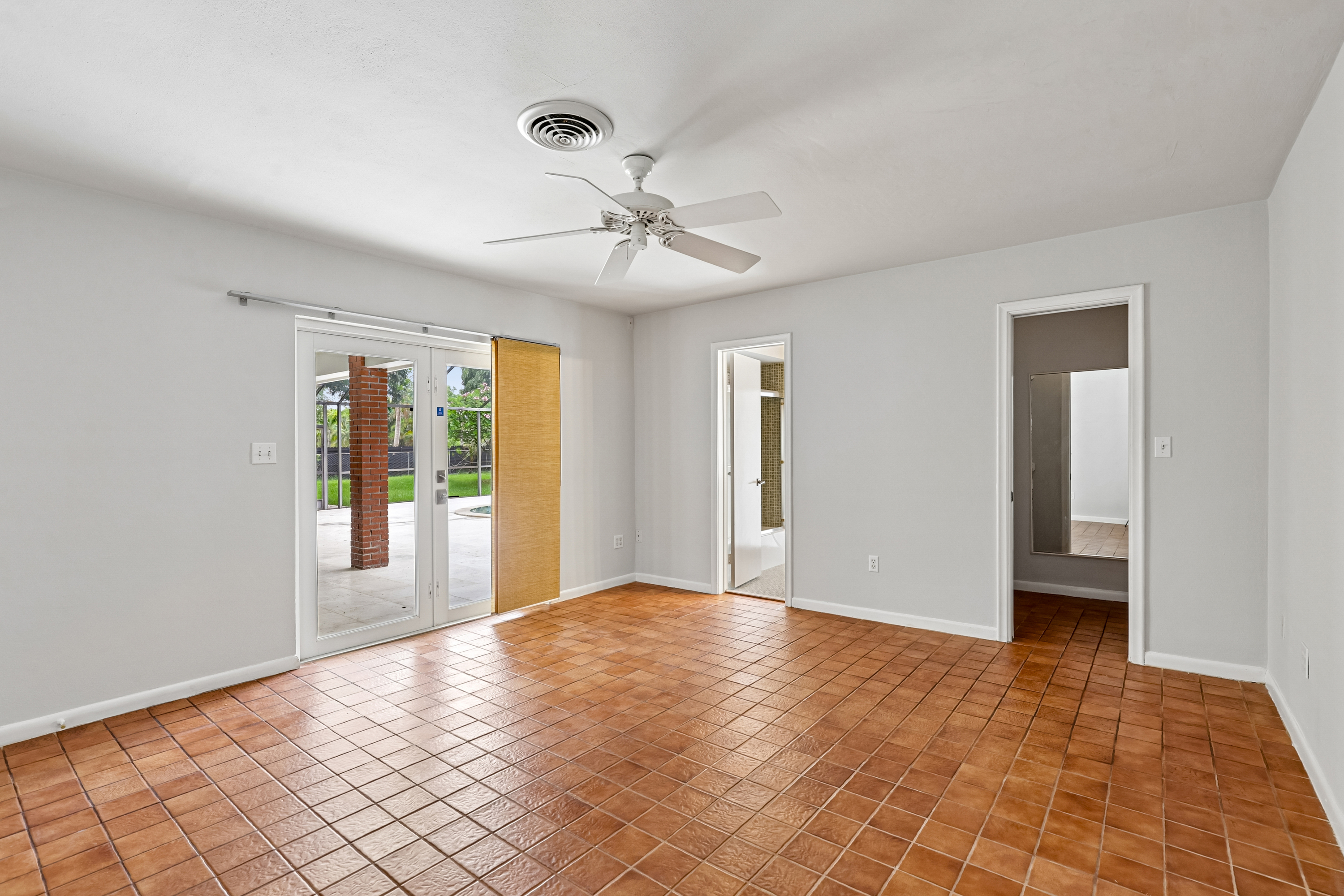 Photo 32 of 48 of 14851 SW 69th Ct, Palmetto Bay, FL
