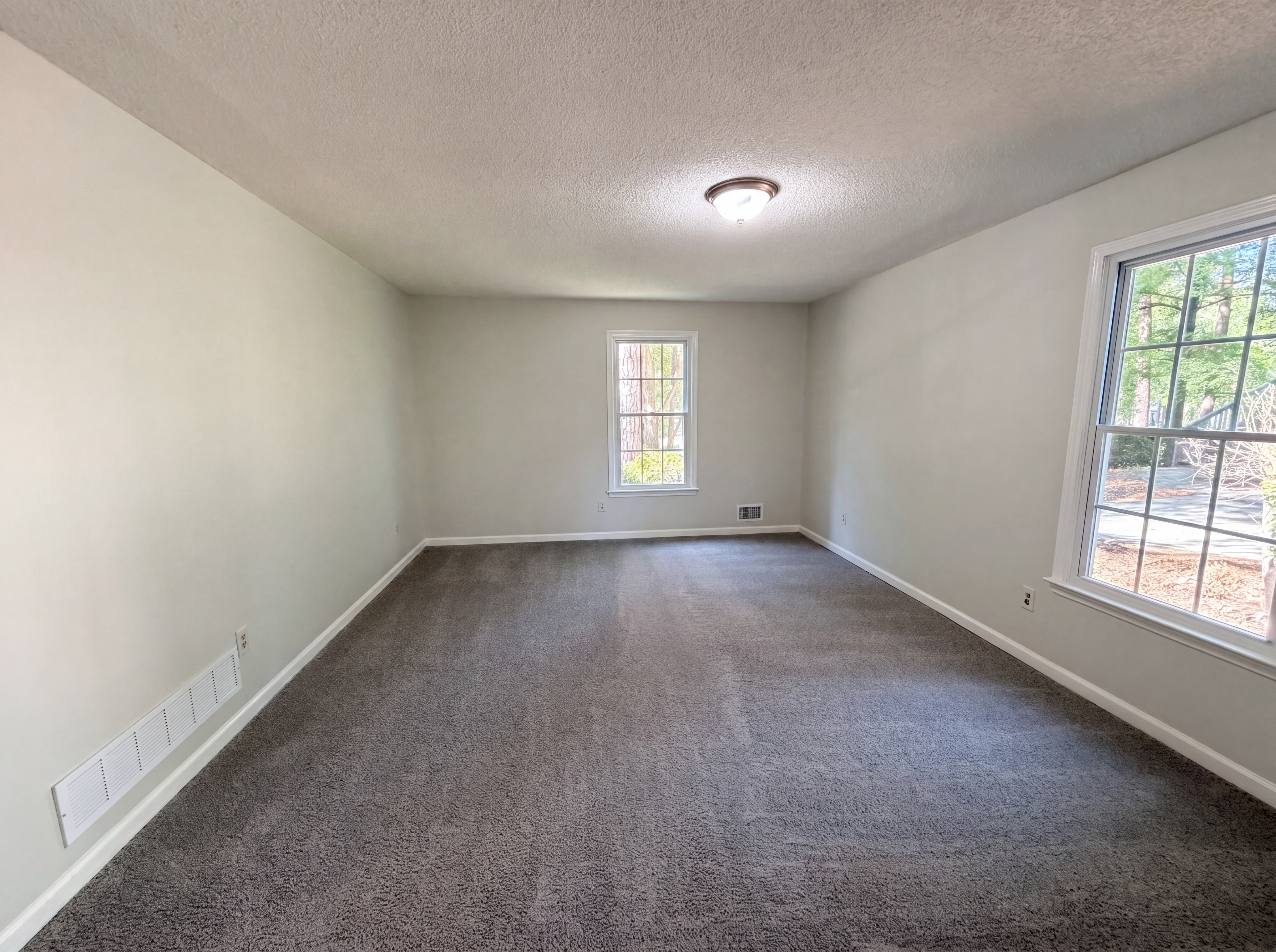 Photo 11 of 29 of 260 Woodwinds Dr, Columbia, SC