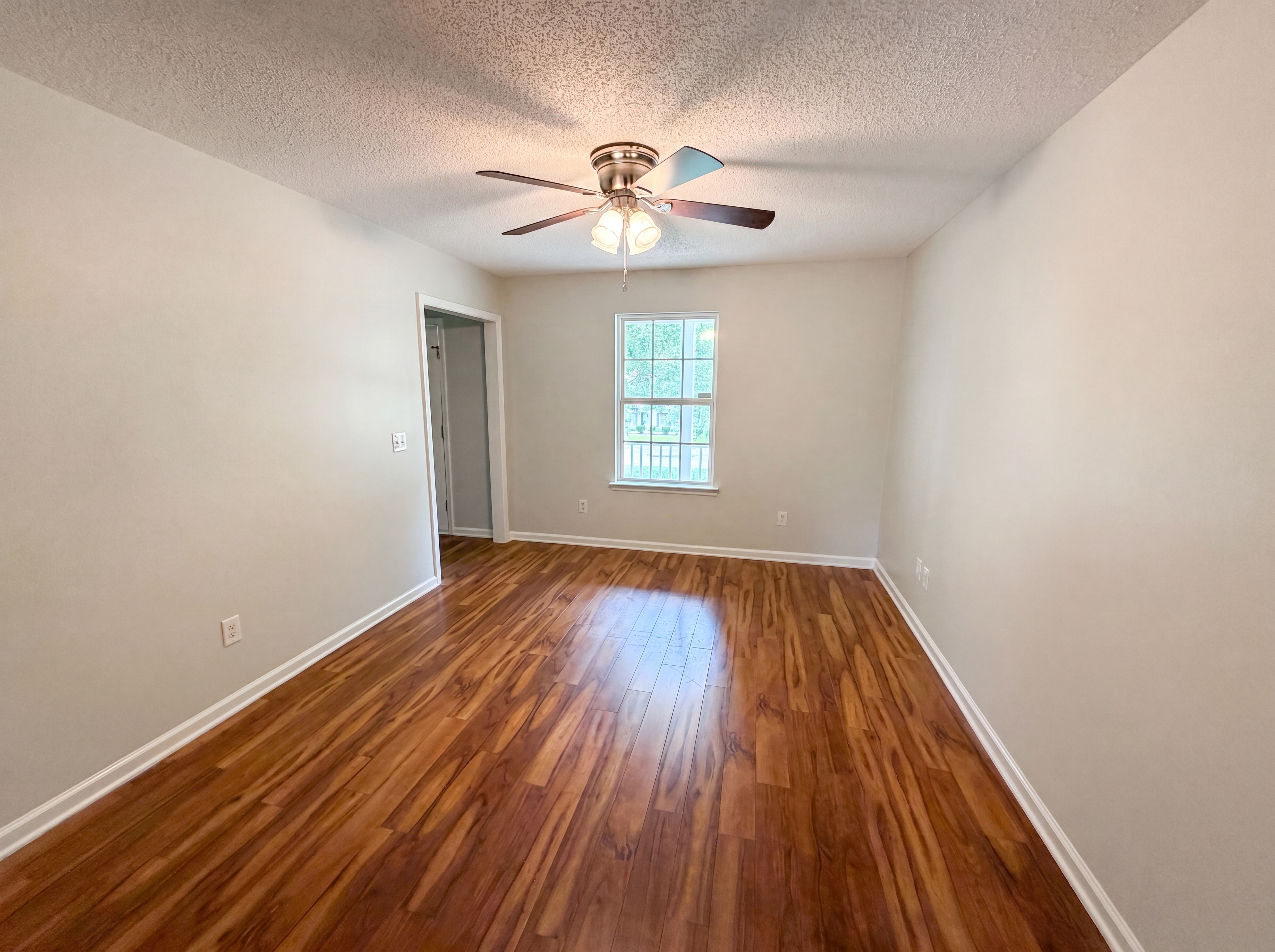Photo 15 of 23 of 149 Smallwood Dr, Chapin, SC