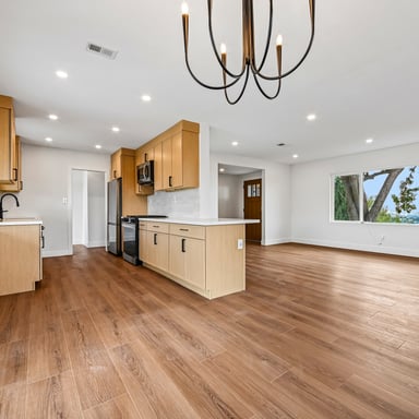 Property photo 2 of 1459 N Avenue 57