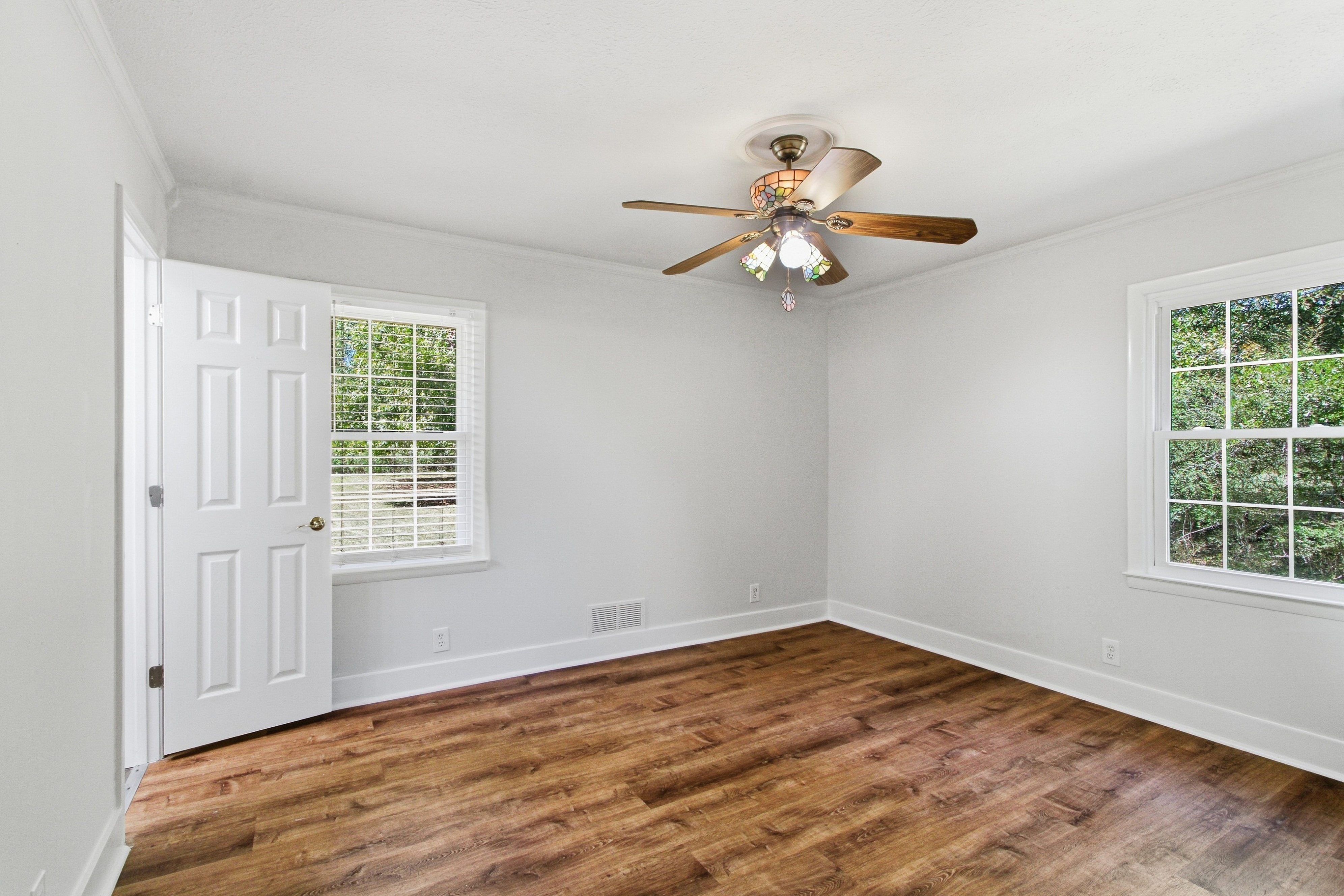 Photo 4 of 23 of 762 Virginia Ct SE, Conyers, GA