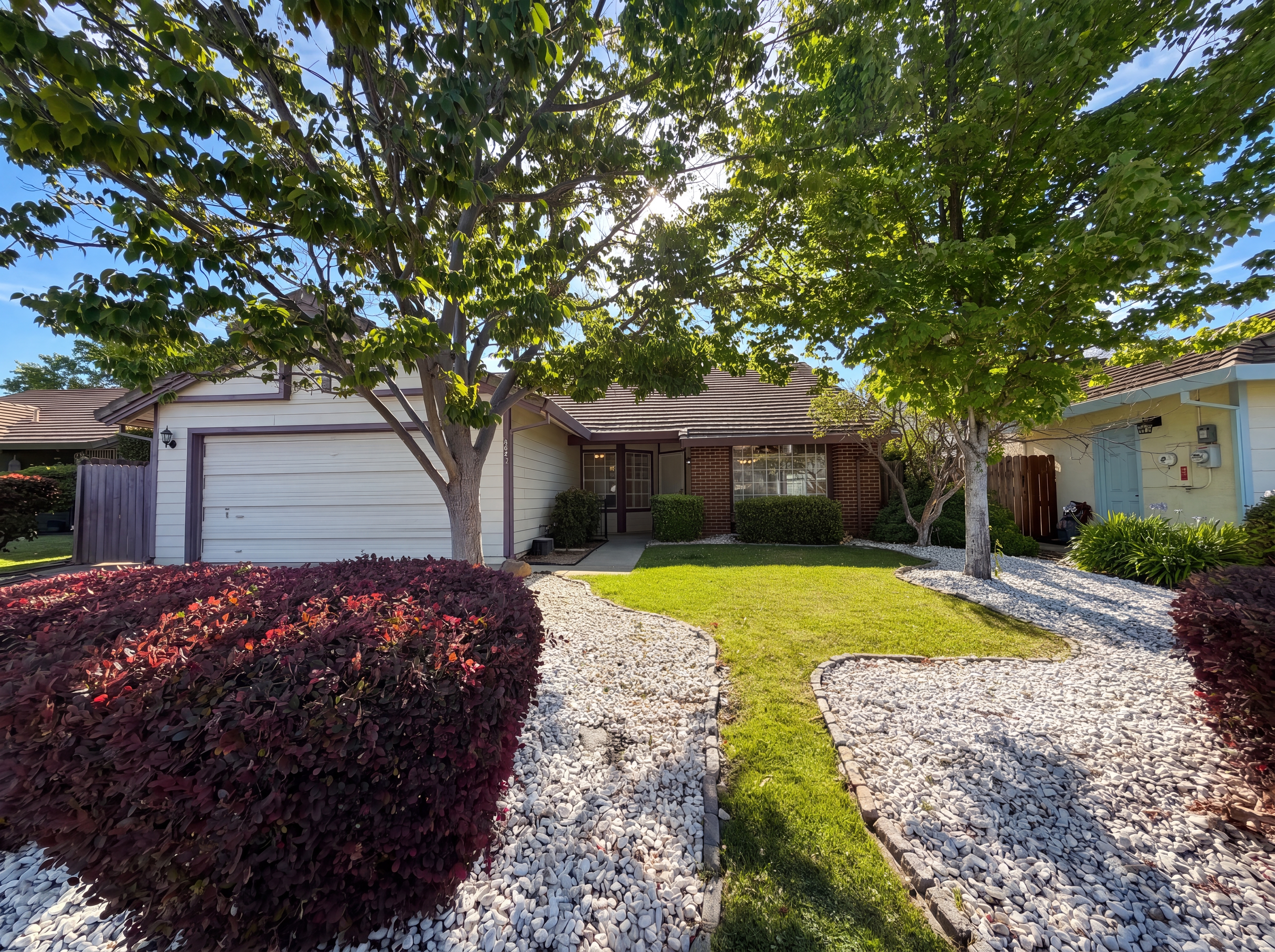 Photo 26 of 35 of 8027 Montevina Dr, Sacramento, CA