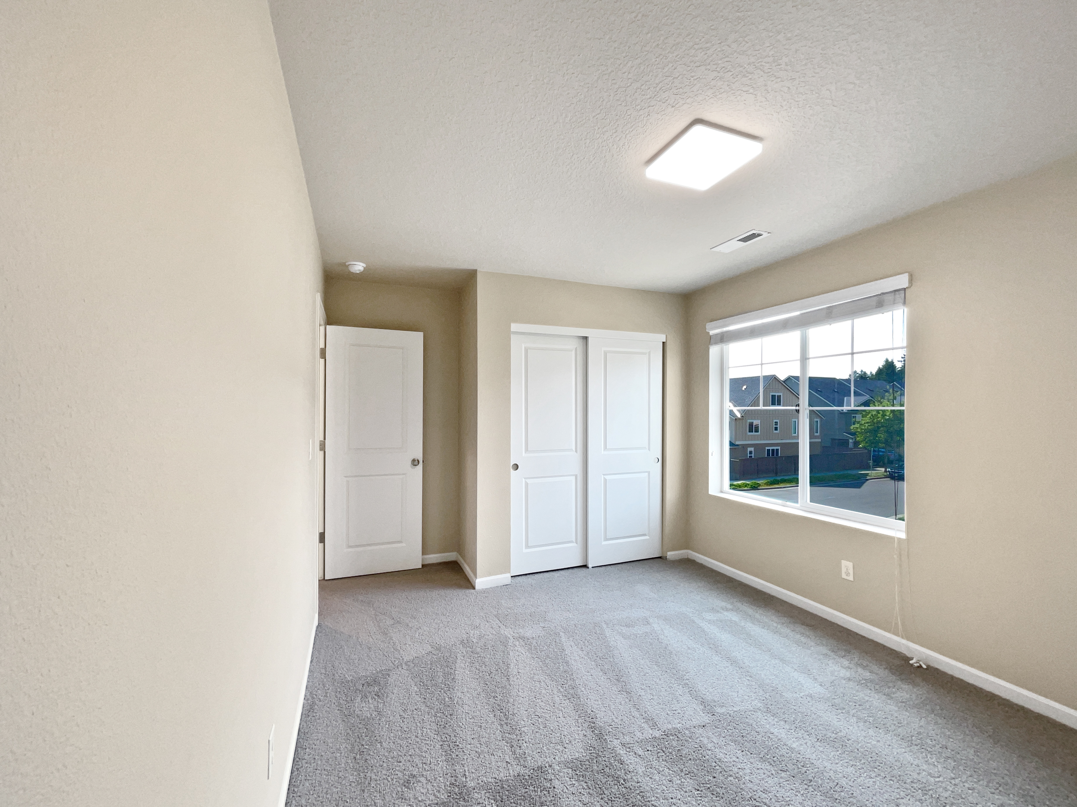 Photo 22 of 27 of 7074 NW 168th Ave, Portland, OR