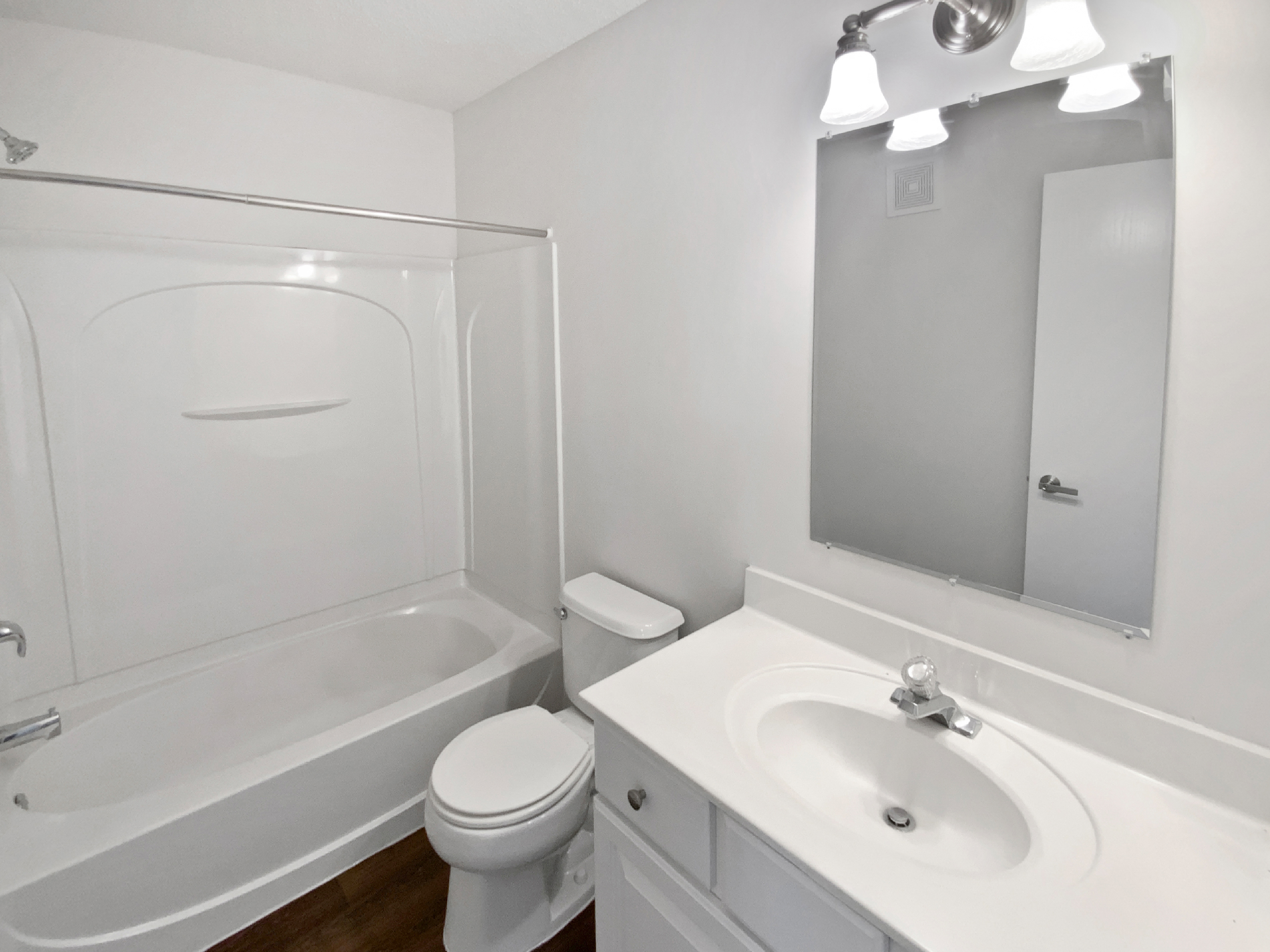 Photo 16 of 23 of 17837 Haralson Dr, Eden Prairie, MN