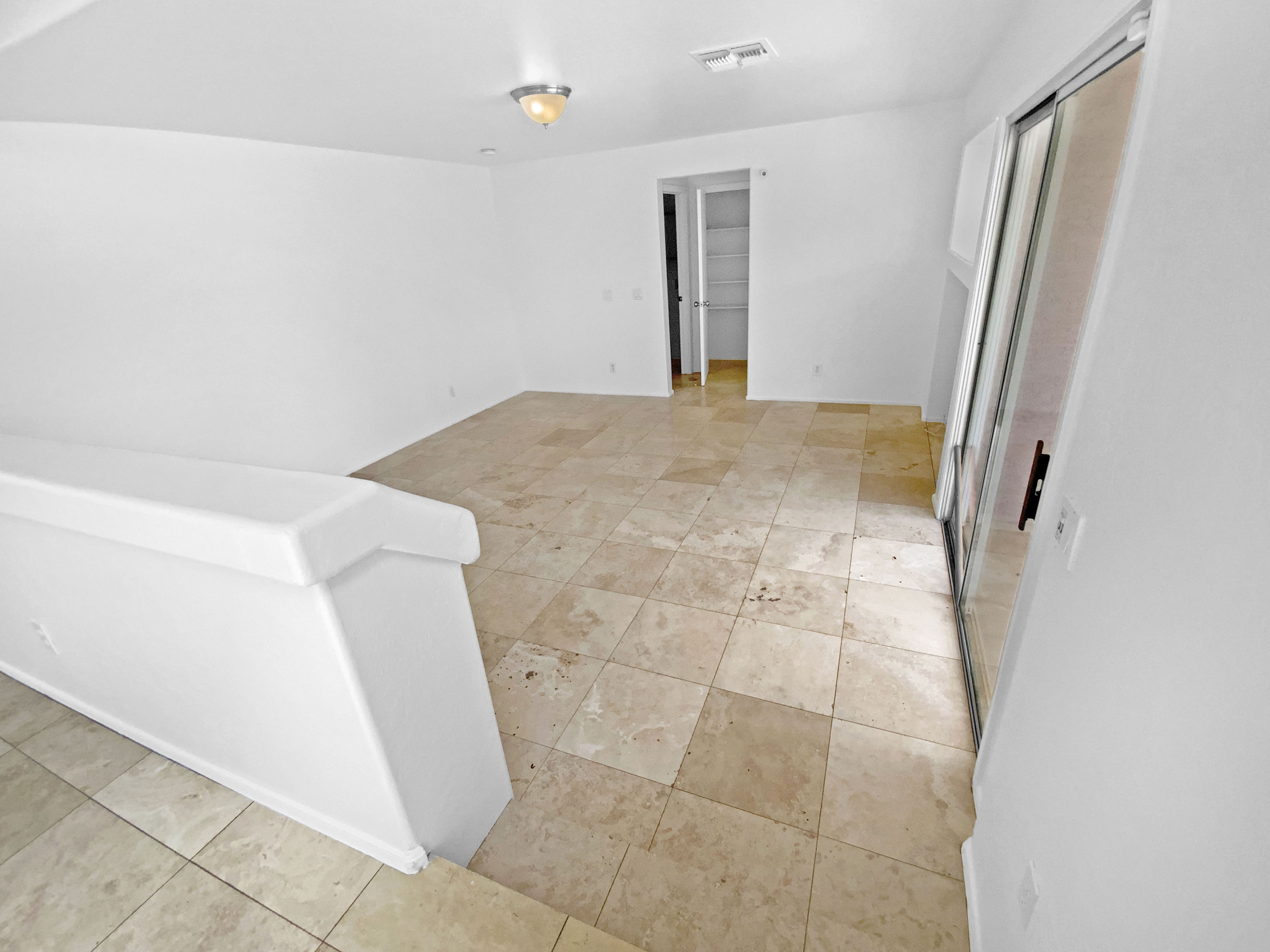 Photo 13 of 22 of 10933 W Vista Ave, Glendale, AZ