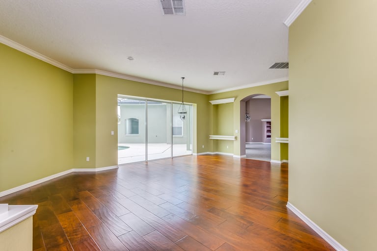 Photo 4 of 31 - 9067 Laurel Ridge Dr, Mount Dora, FL 32757