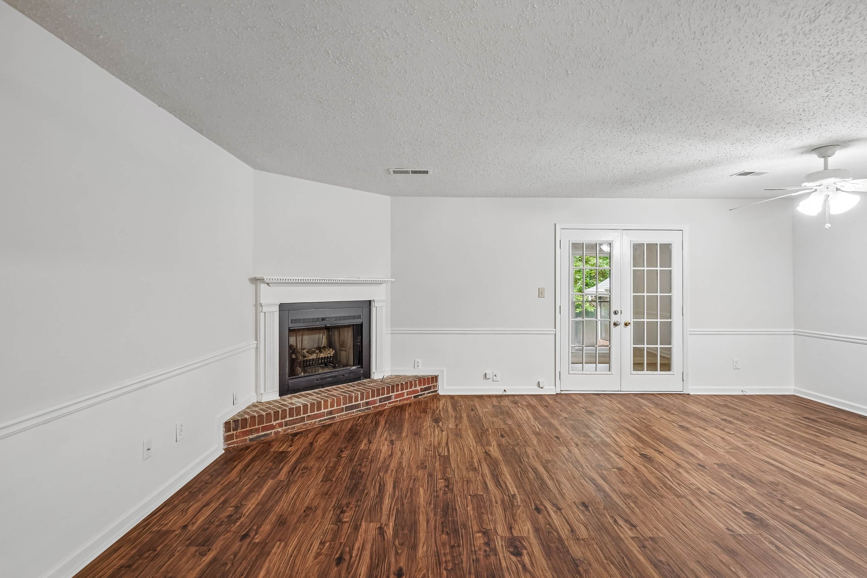 Photo 35 of 46 of 5997 Wintergreen Rd, Norcross, GA