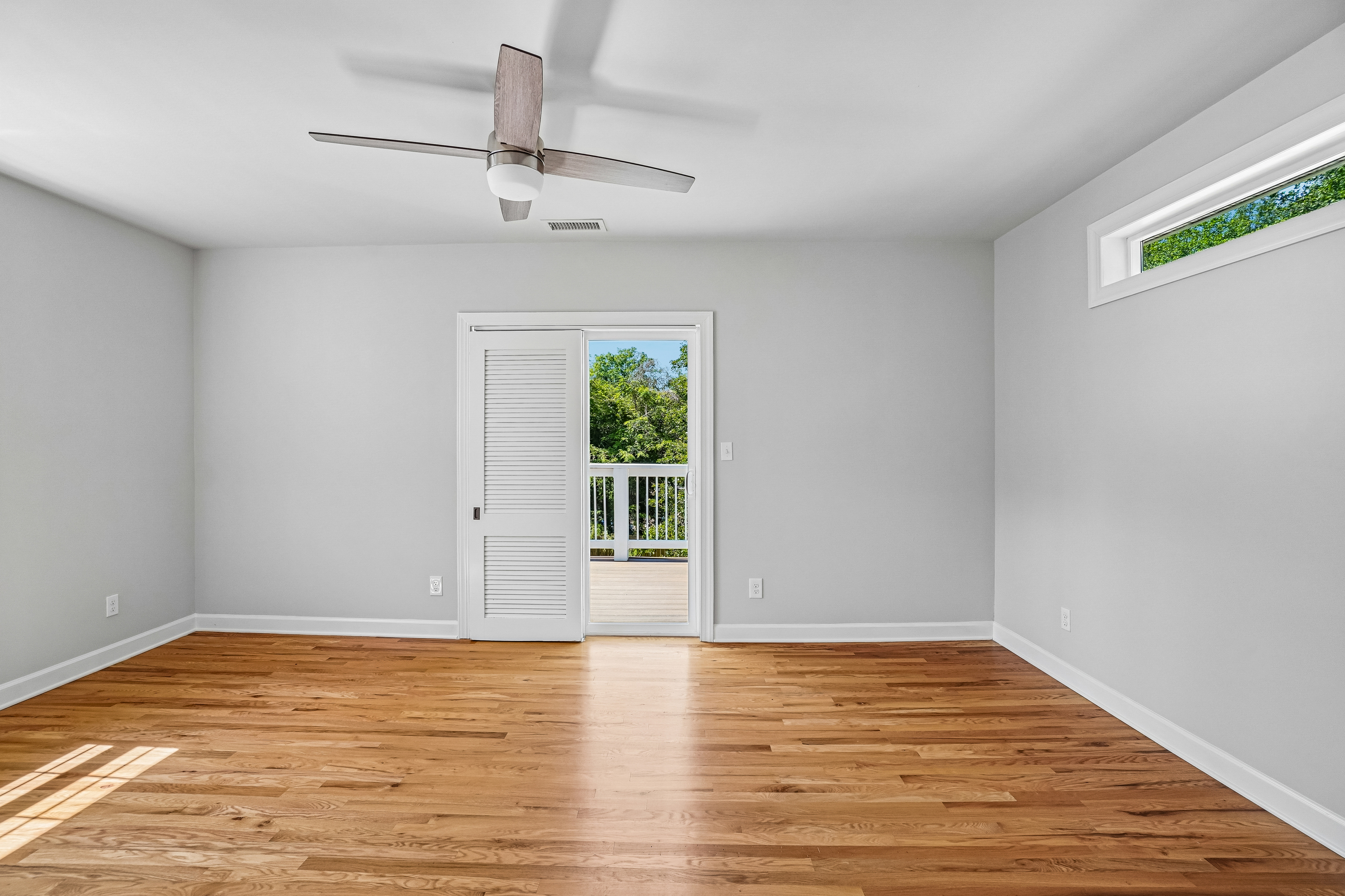 Photo 4 of 51 of 28 Ridgefield Pl, Biltmore Forest, NC