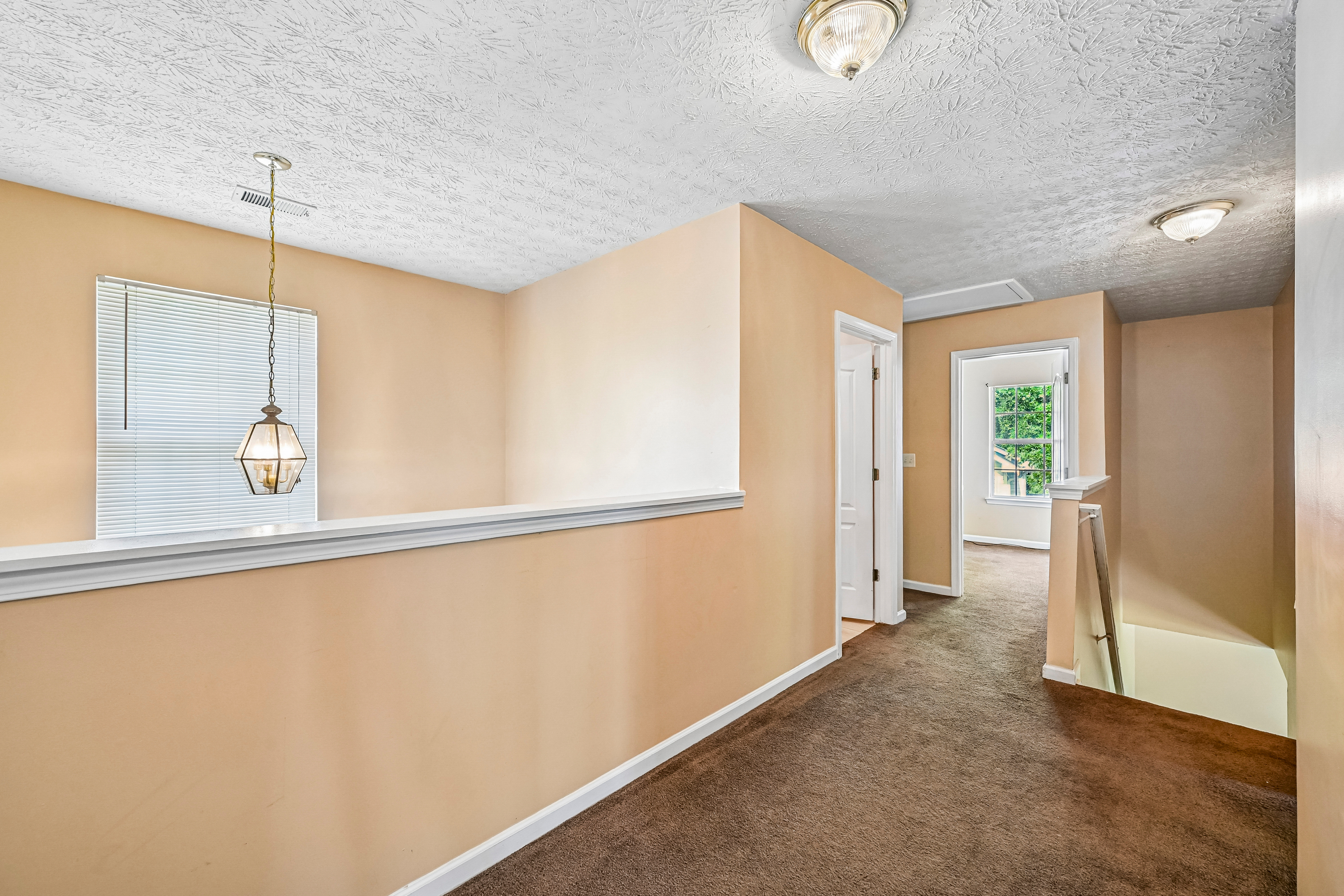 Photo 31 of 44 of 2083 Dylan Ct, Ellenwood, GA
