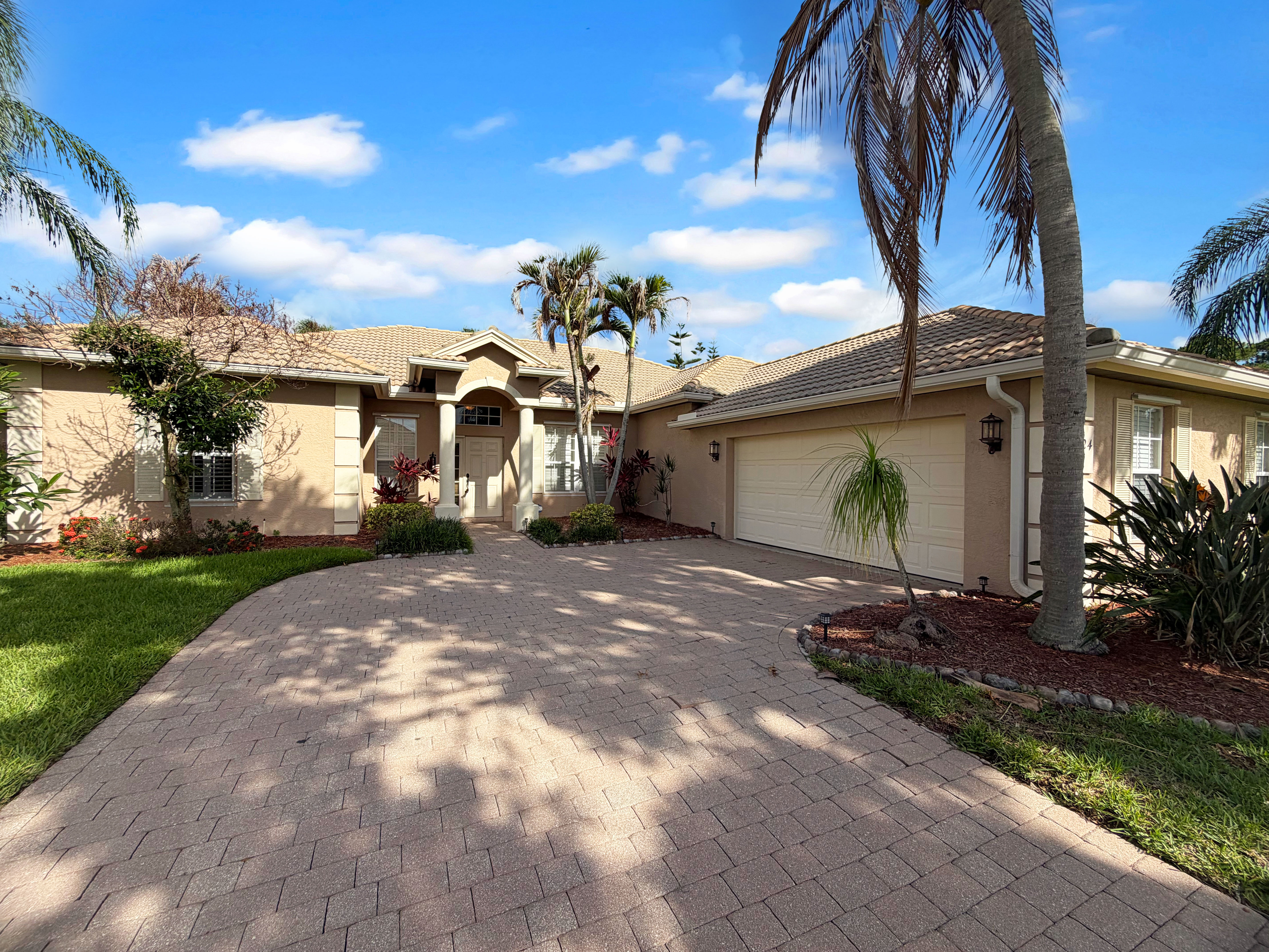 Photo 29 of 30 of 424 NW Dover Ct, Port Saint Lucie, FL