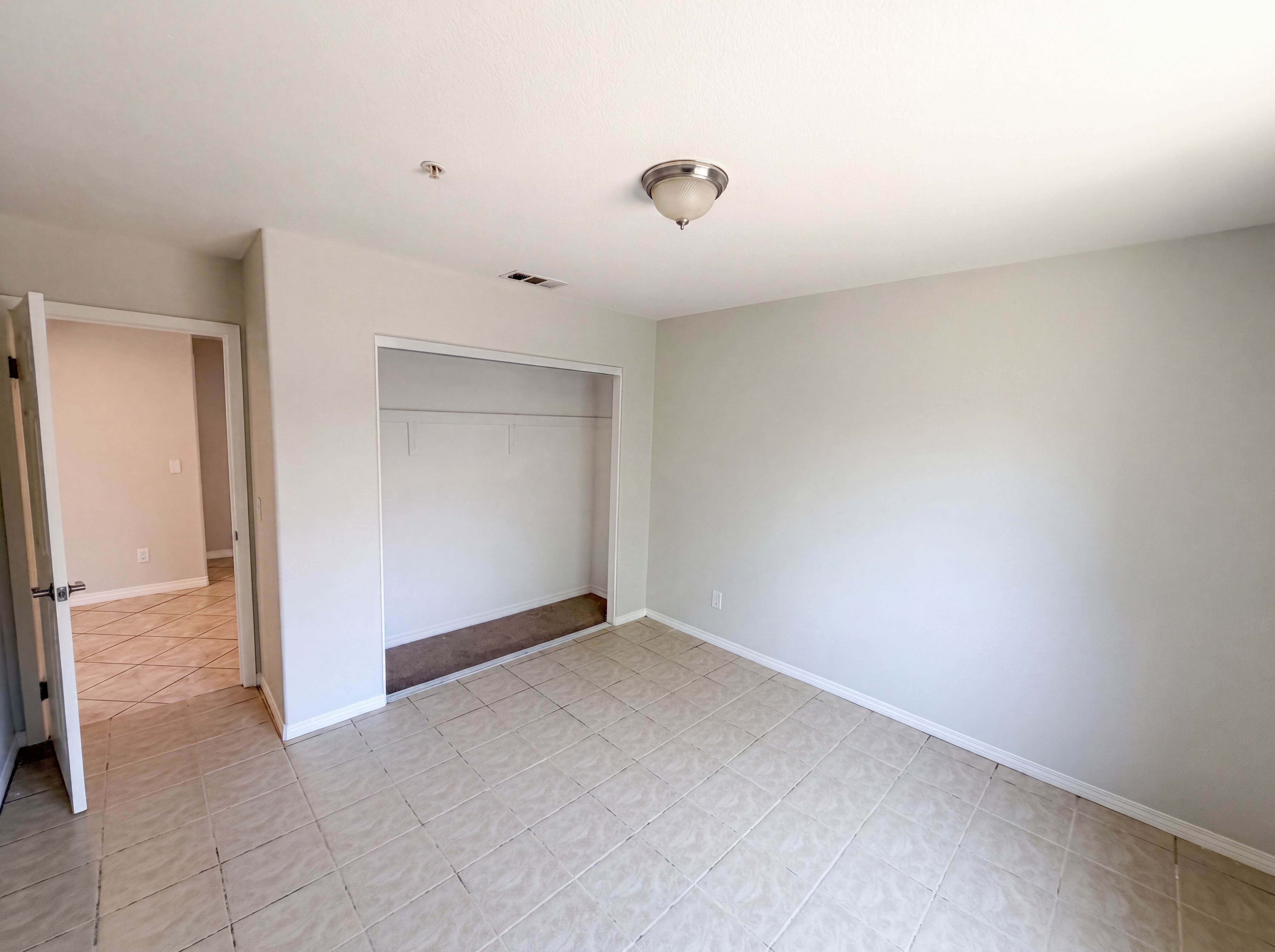 Photo 6 of 14 of 1774 7th St, Riverside, CA