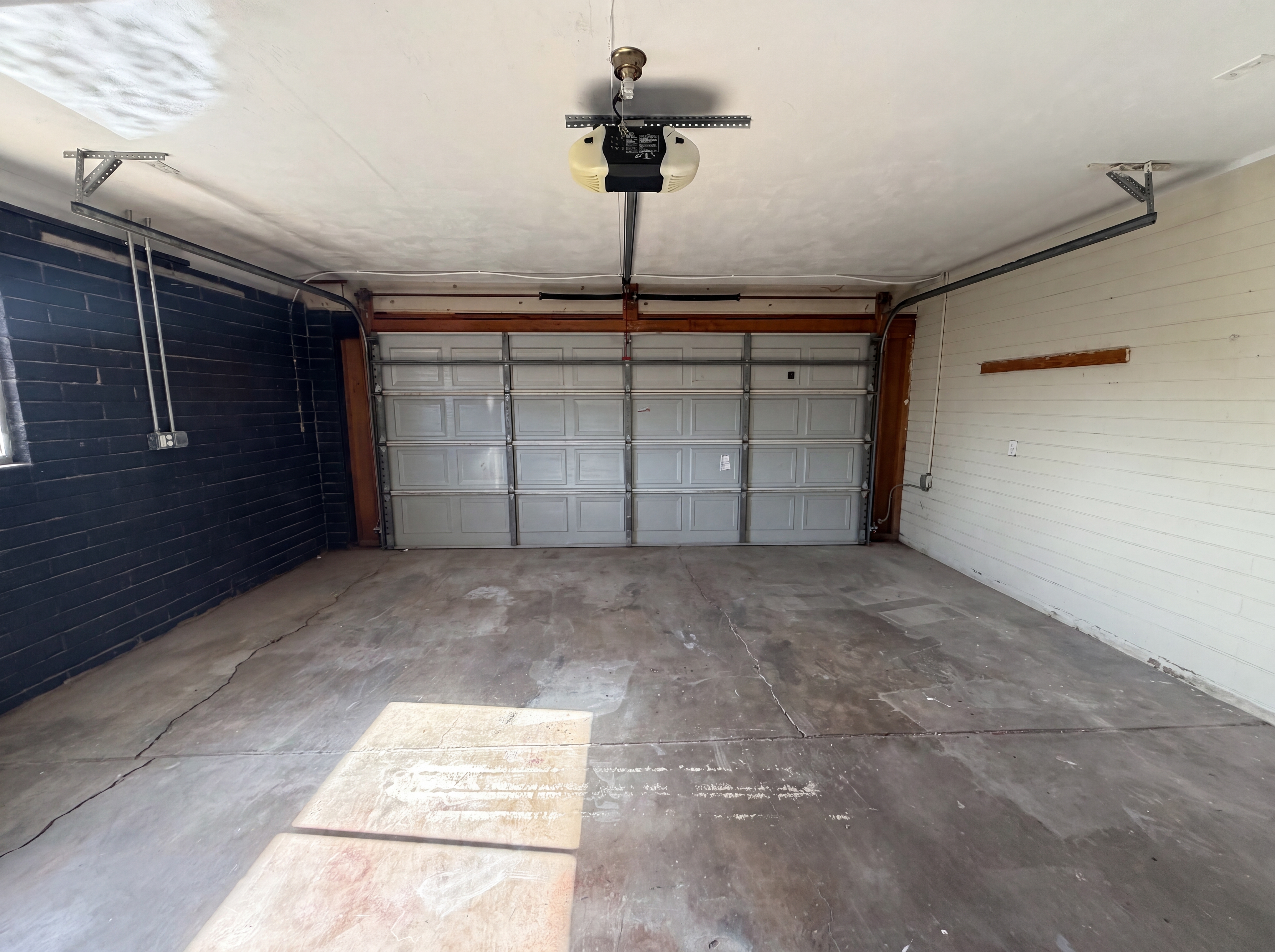 Photo 21 of 26 of 2402 W Anderson Ave, Phoenix, AZ