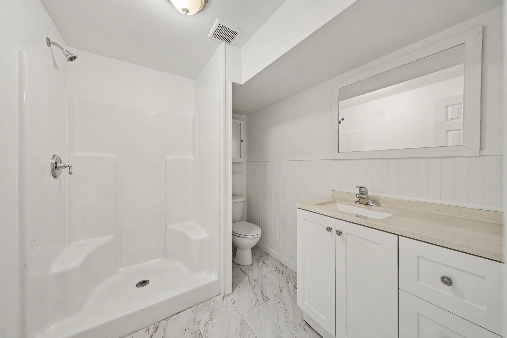 Photo 14 of 17 of 4098 La Junta Dr, Loveland, CO