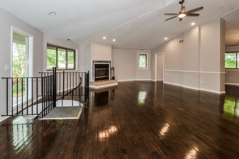 Property photo 3 of 526 Towne Ct