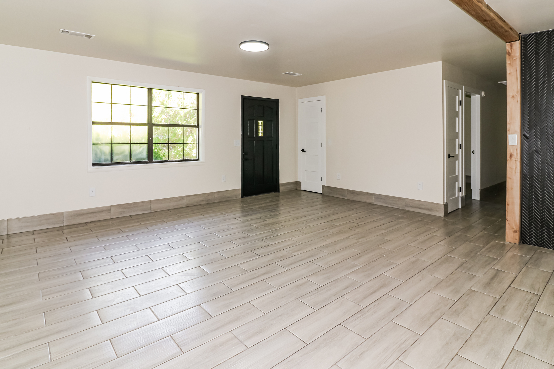 Photo 8 of 19 of 104 Adon St, Reidsville, GA