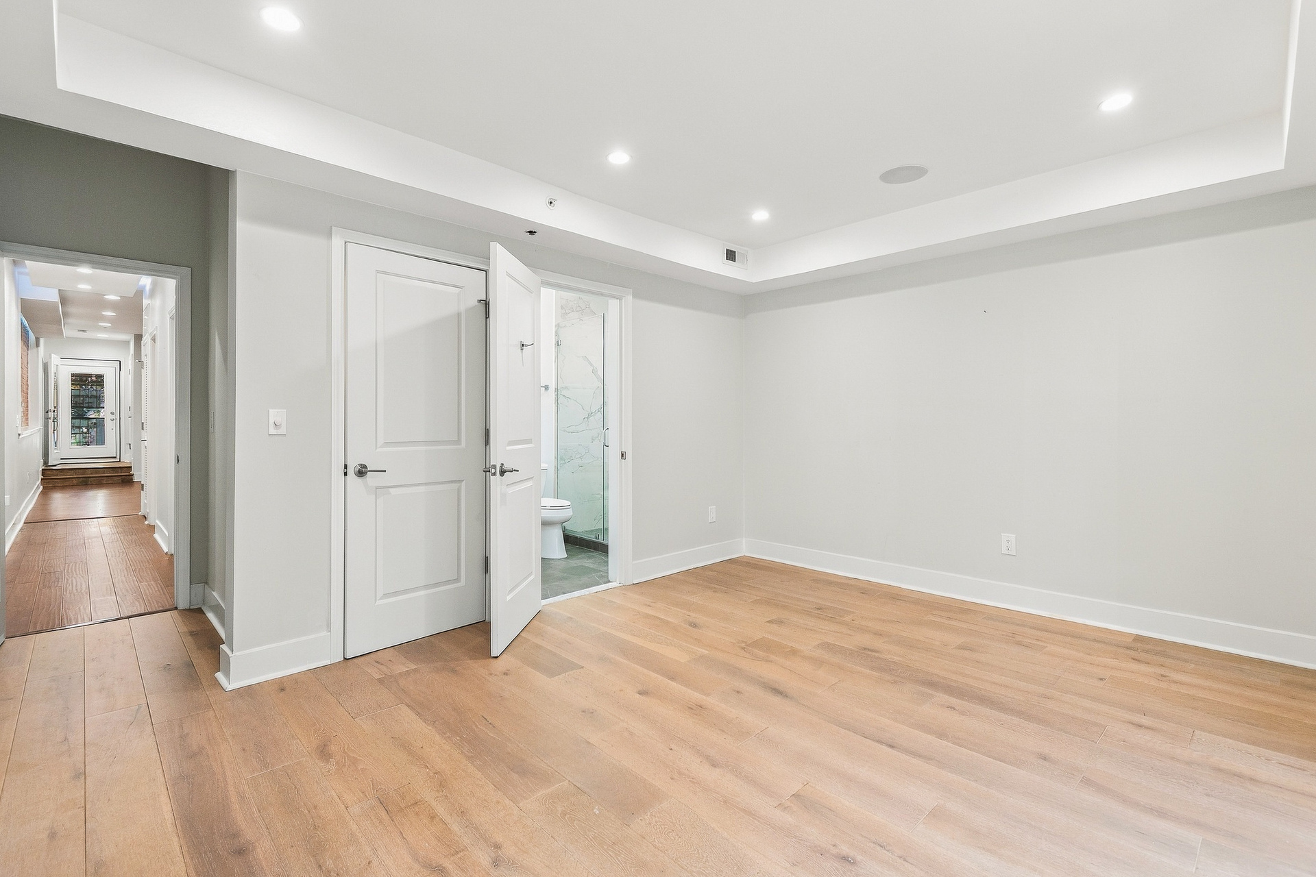 Photo 9 of 18 of 1126 5th St NW, Washington, DC