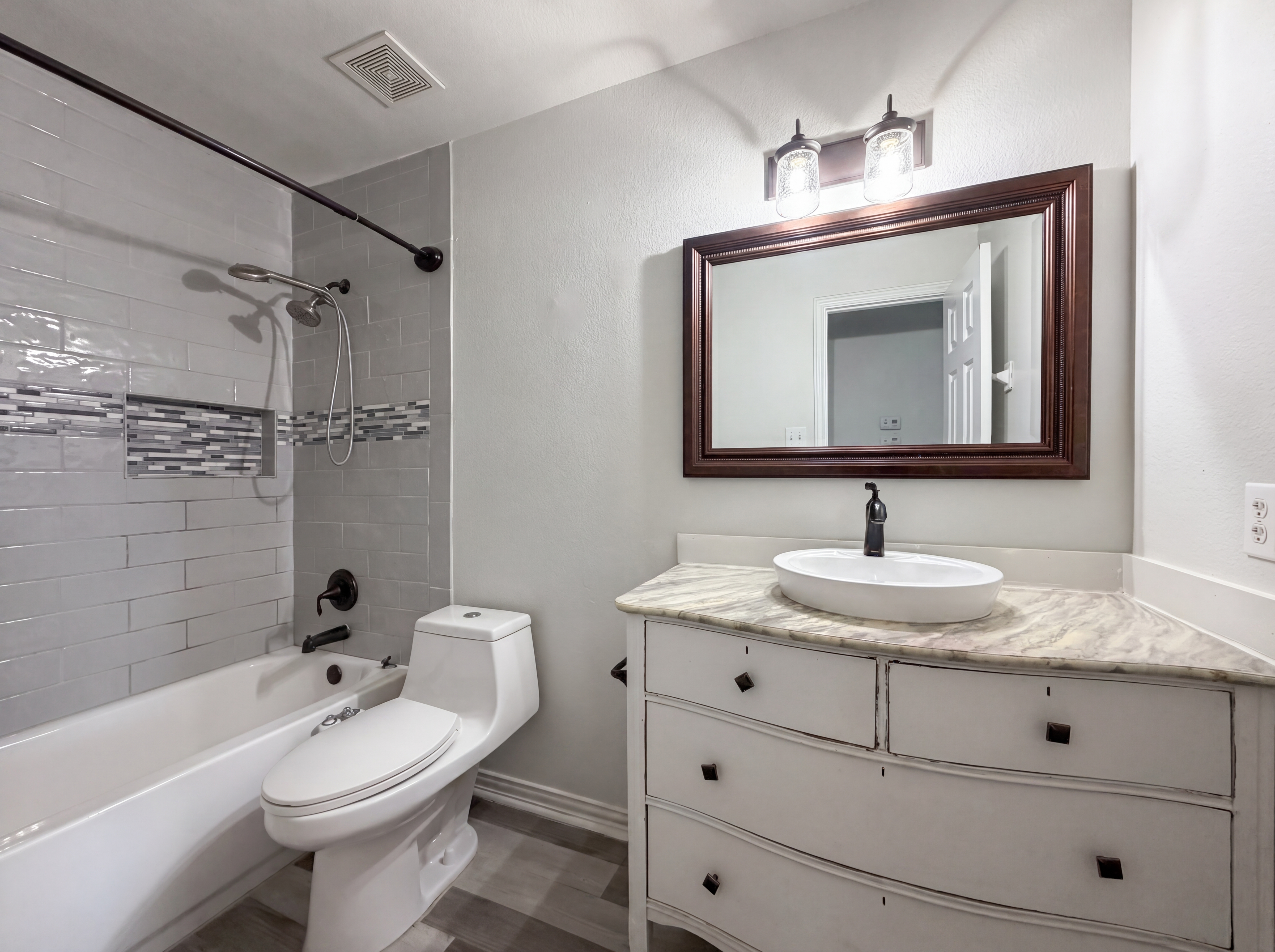 Photo 14 of 19 of 612 Sugar Brook Dr, Temple, TX