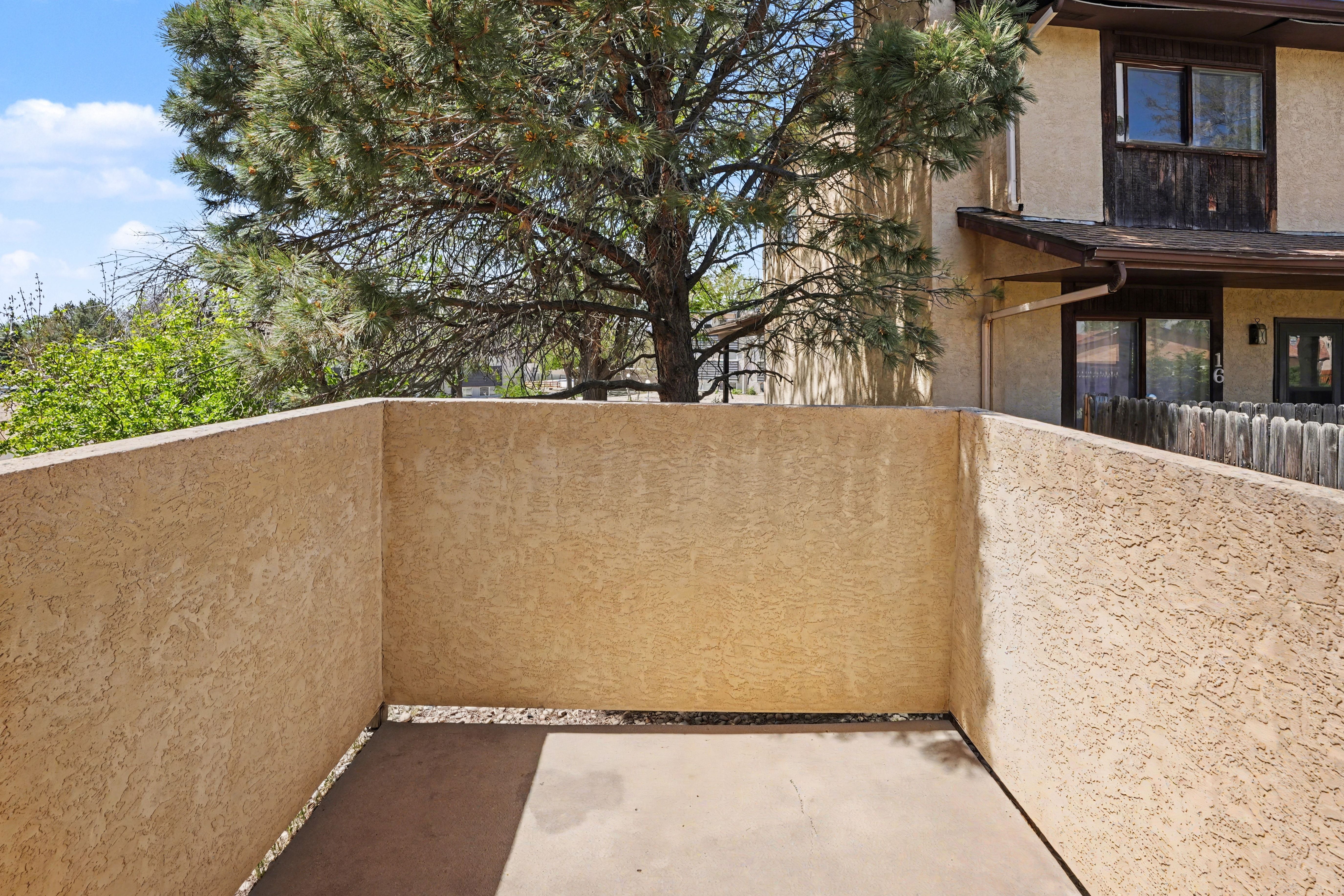 Photo 5 of 18 of 20 Pineridge Ct, Pueblo, CO