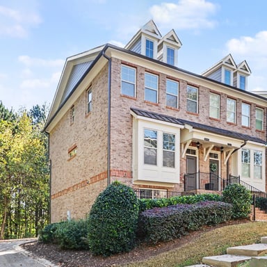 Property photo 1 of 7910 Willoughby Ct