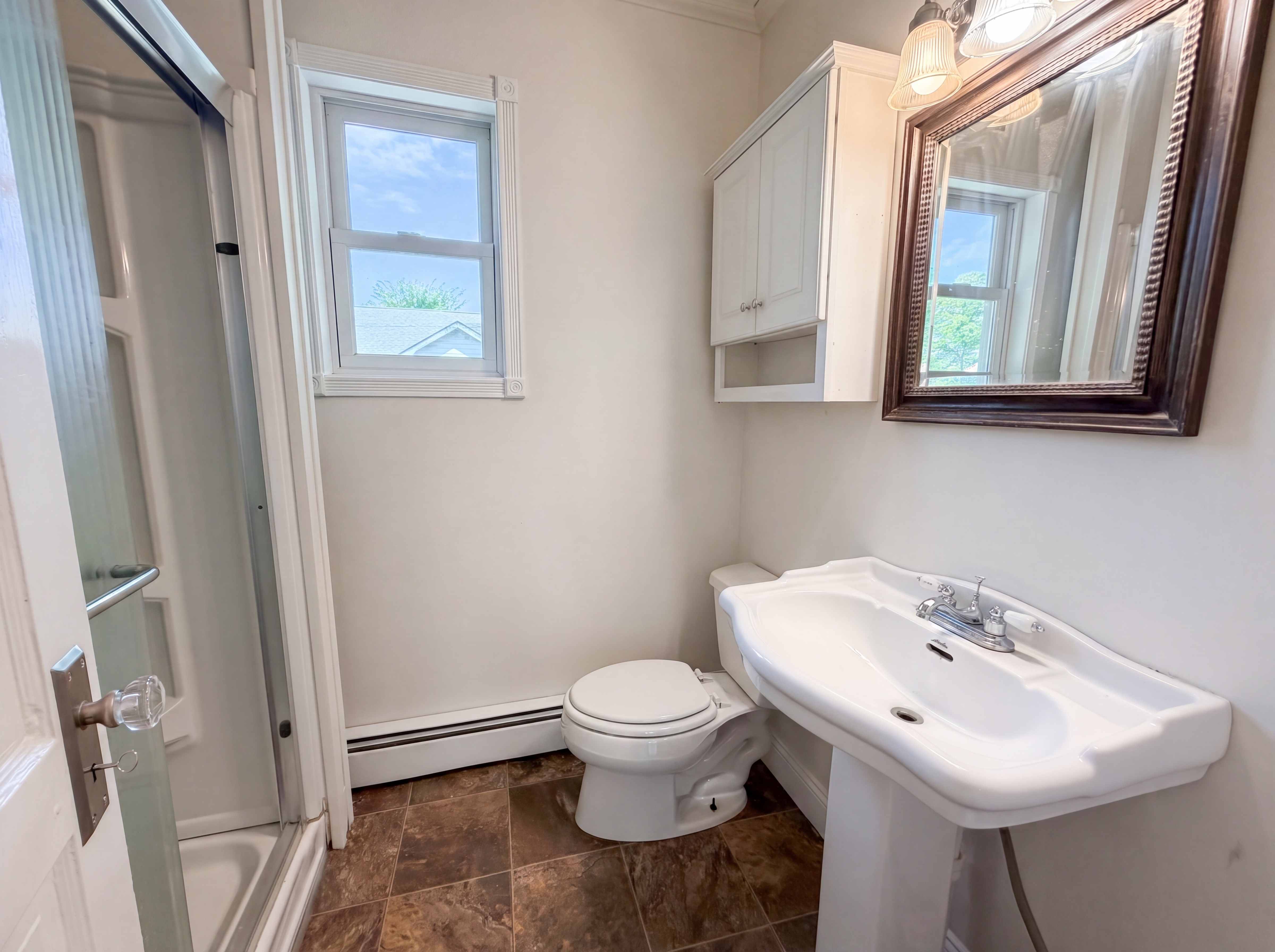 Photo 6 of 26 of 43 Highland Ave, Patchogue, NY