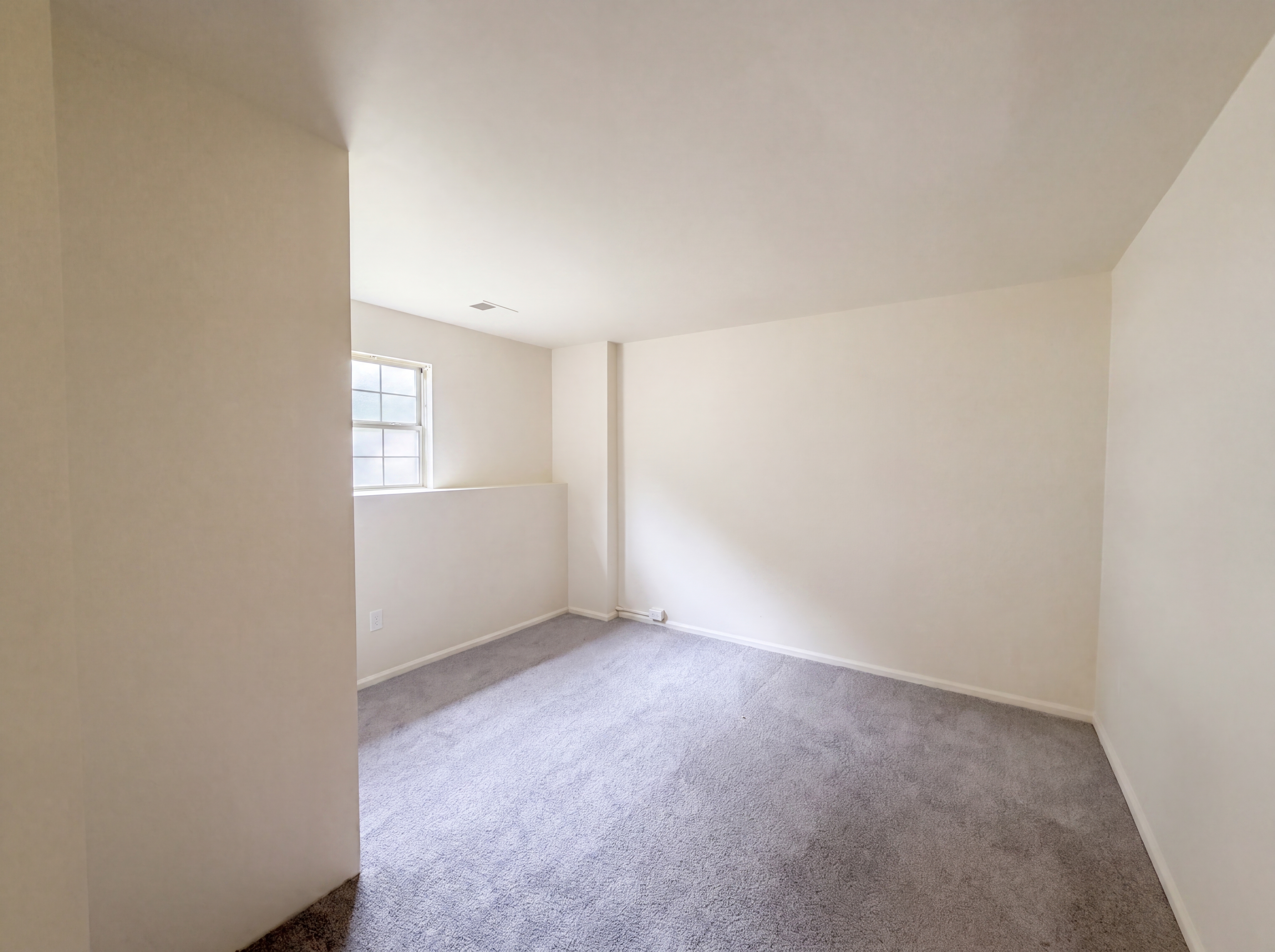 Photo 38 of 53 of 8641 Centerton Ln, Manassas, VA