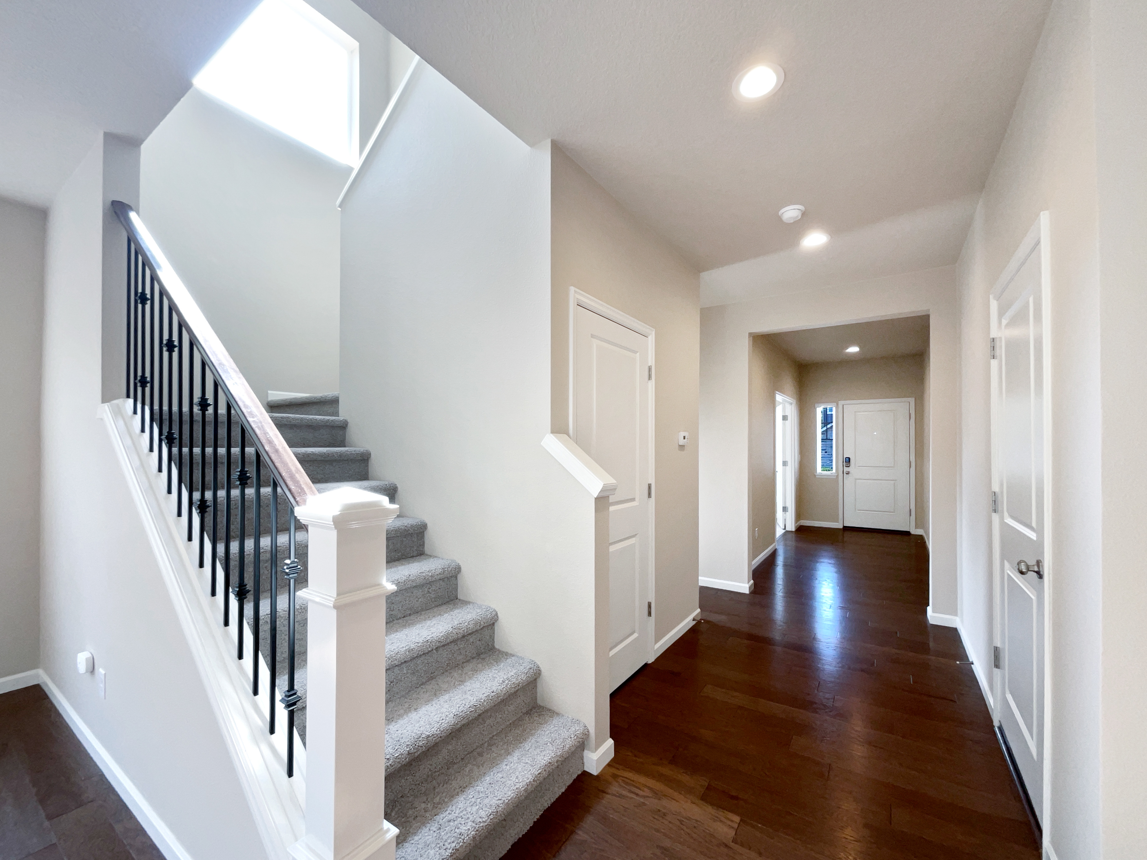 Photo 25 of 27 of 7074 NW 168th Ave, Portland, OR