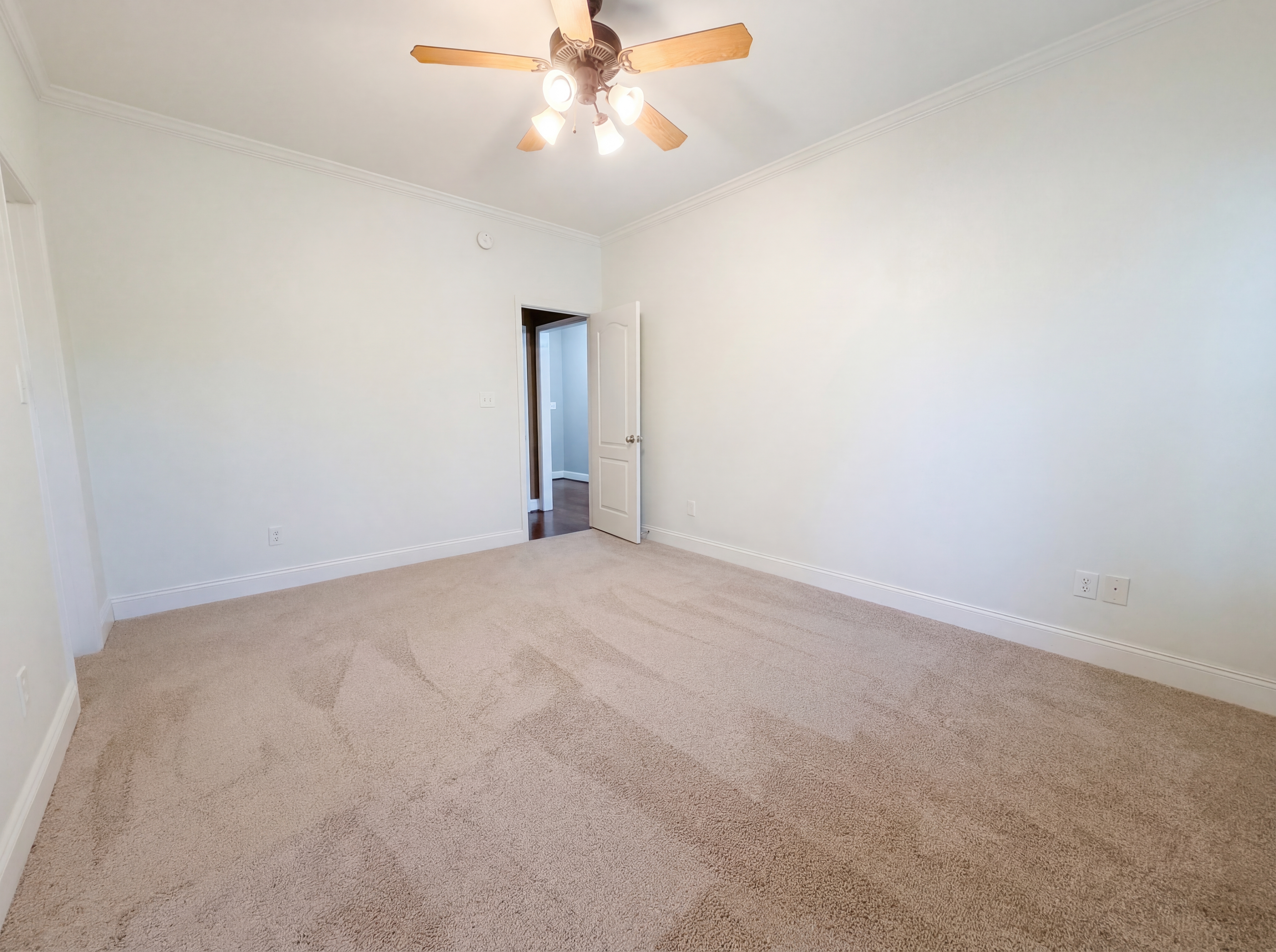 Photo 10 of 18 of 4170 Hathaway Ln, Mount Olive, AL
