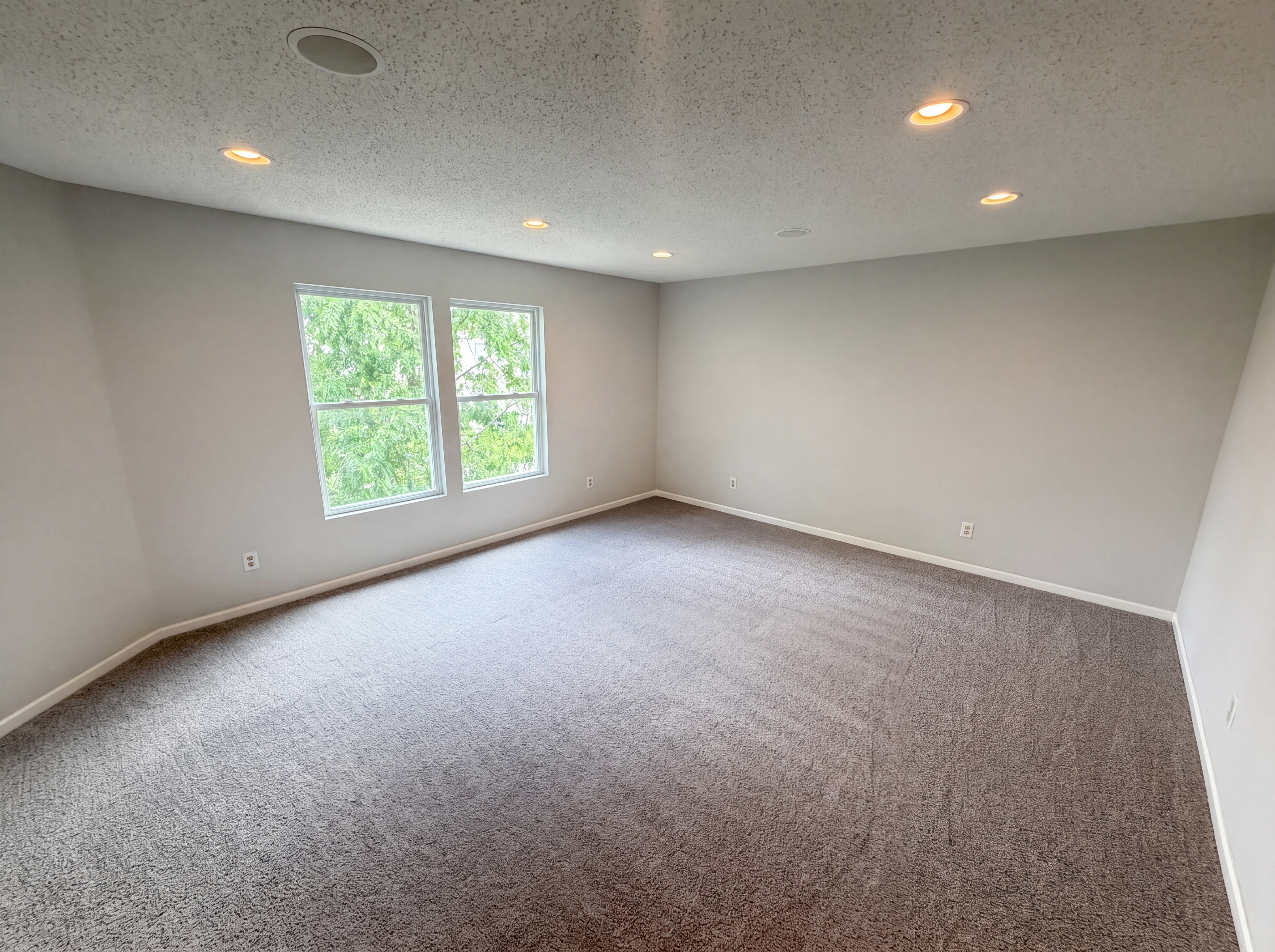 Photo 11 of 23 of 8134 S Firefly Dr, Pendleton, IN