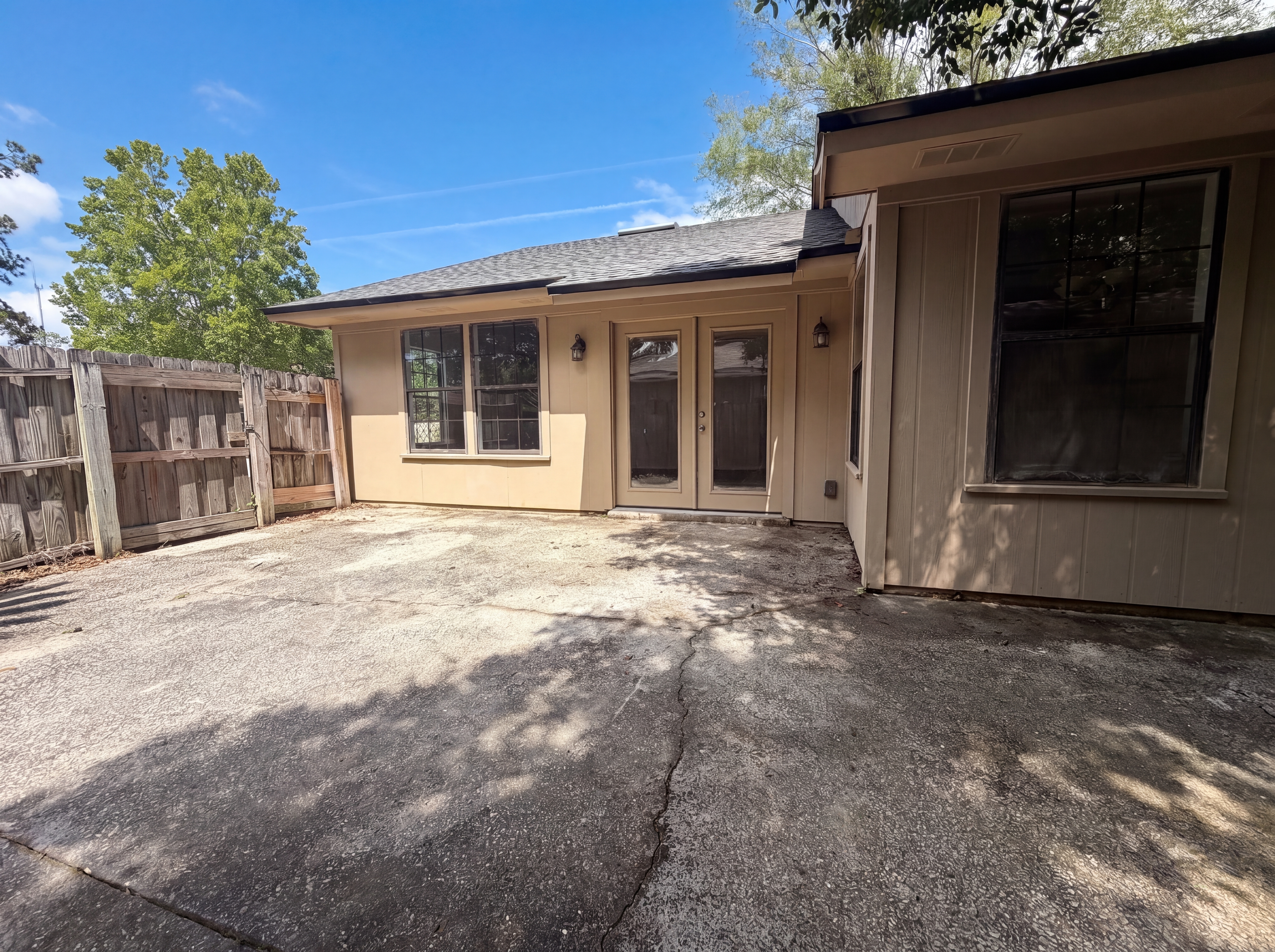 Photo 5 of 20 of 3160 Bridgeview Dr, Jacksonville, FL