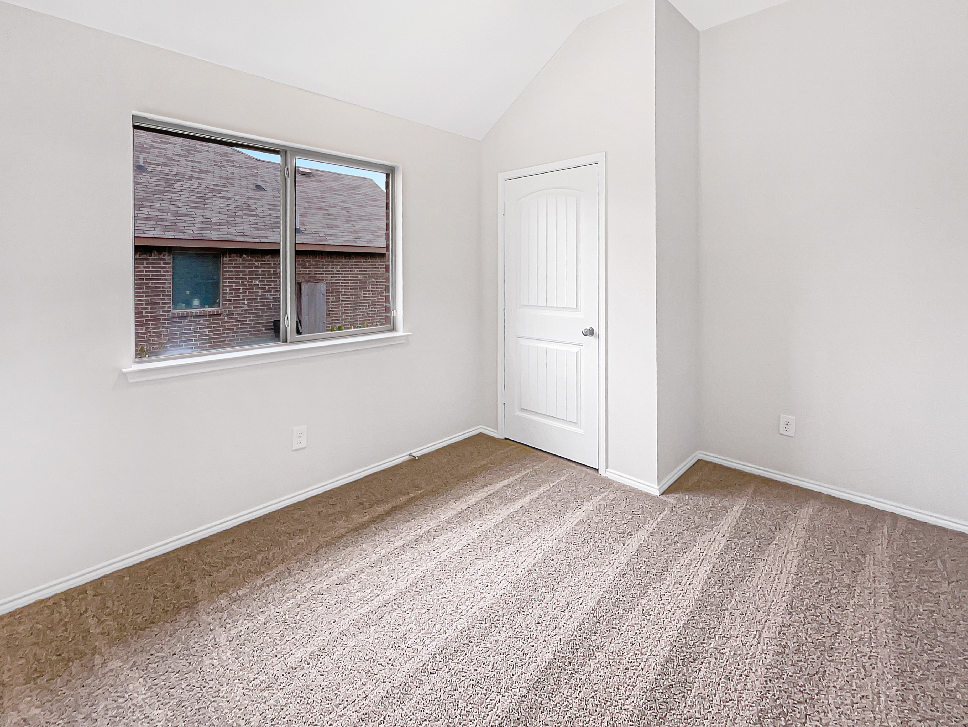 Photo 12 of 16 of 2206 Blue Bayou Dr, Dallas, TX