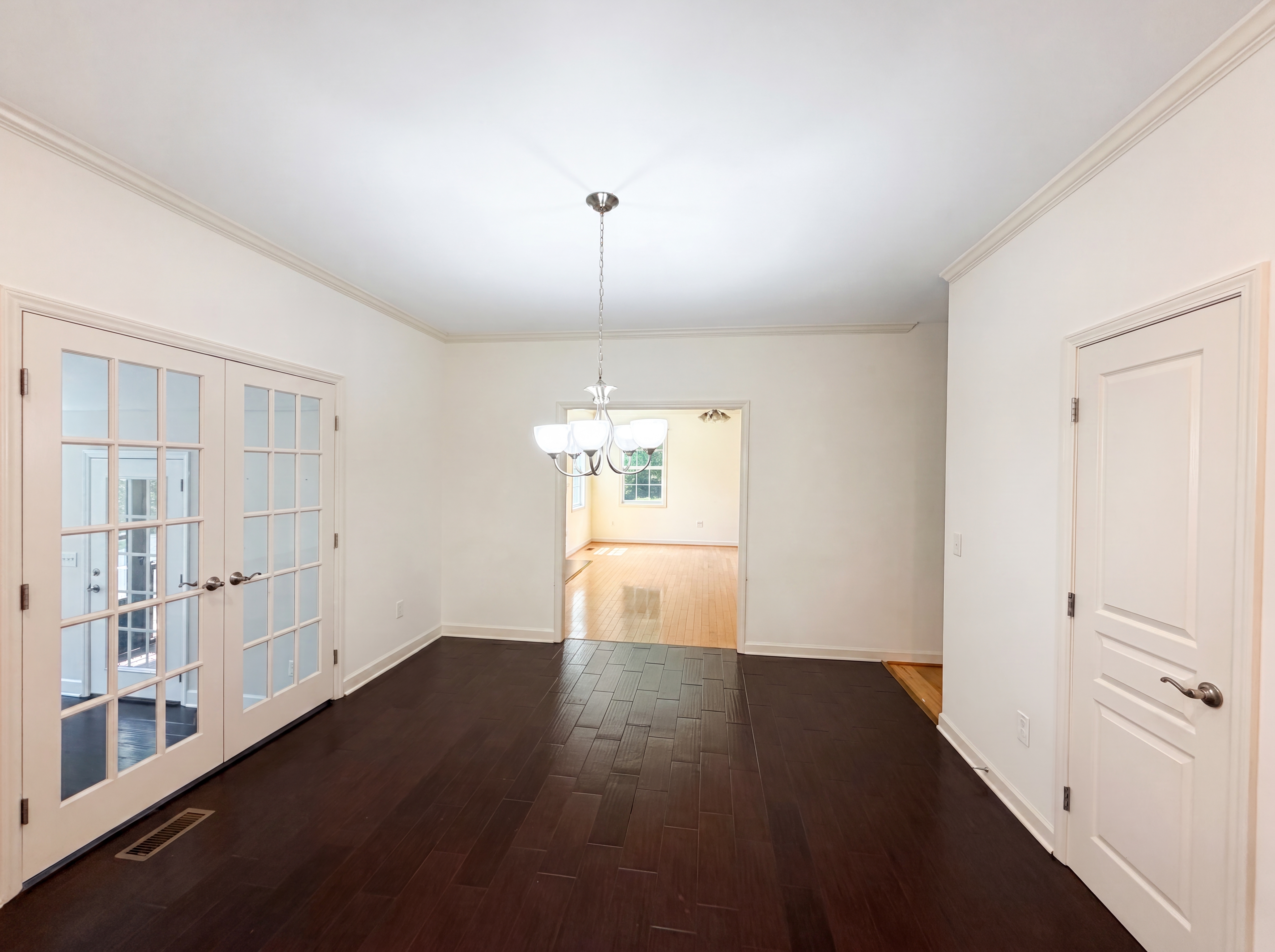 Photo 8 of 22 of 4903 Homeplace Dr, Apex, NC