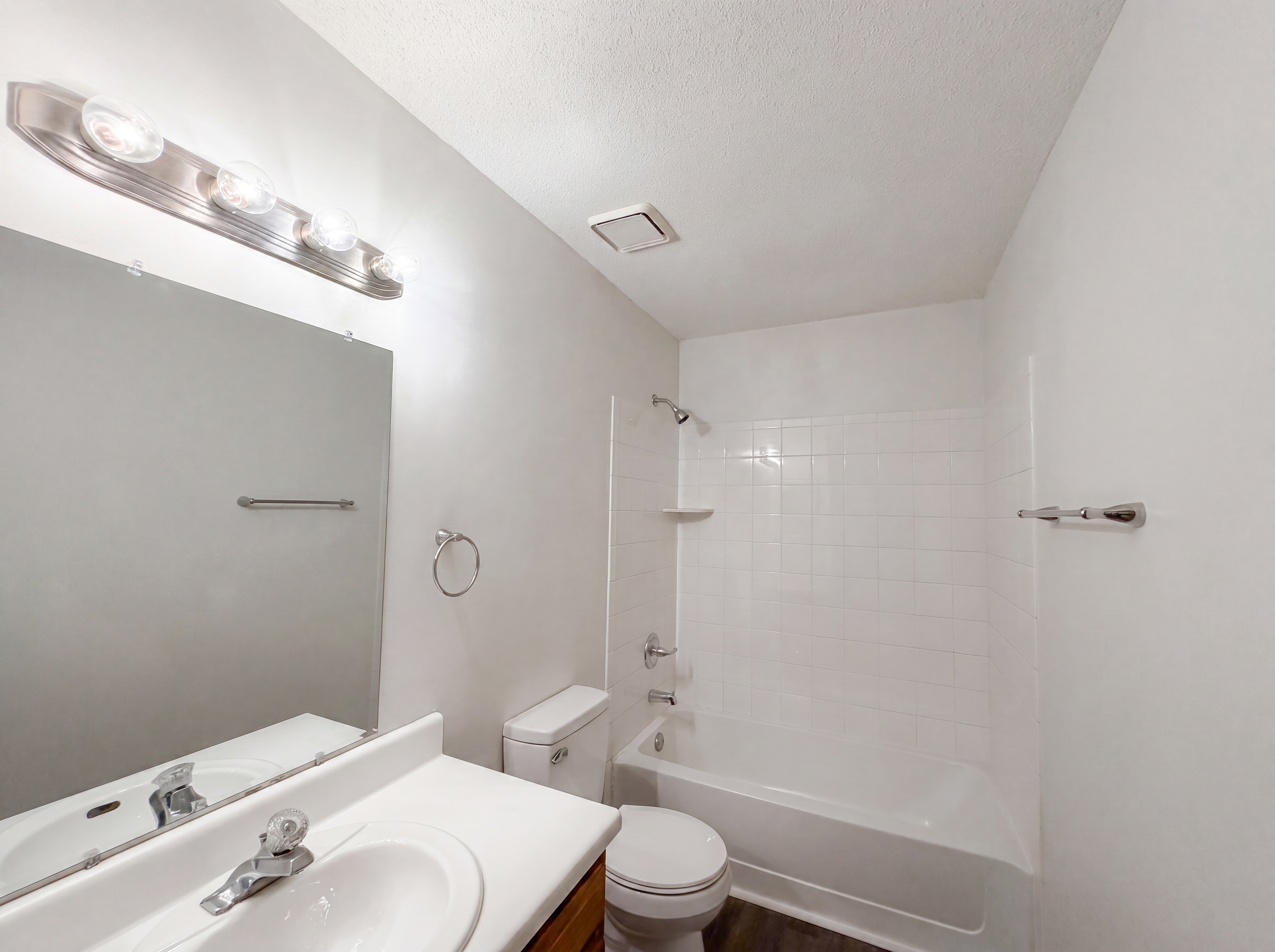 Photo 13 of 16 of 9425 Cartersville Ct, Raleigh, NC