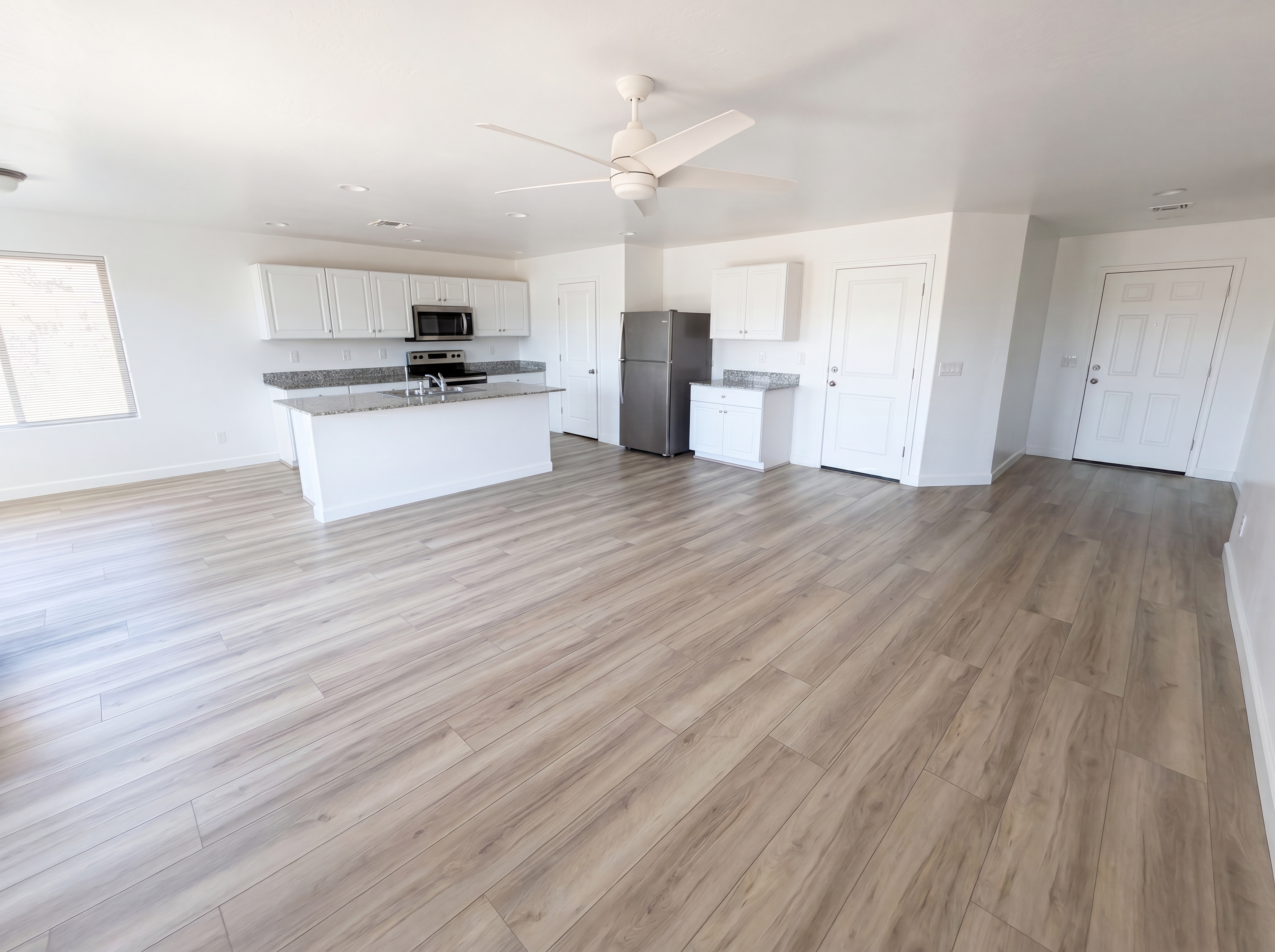 Photo 8 of 27 of 675 Ringtail Rd, Wickenburg, AZ