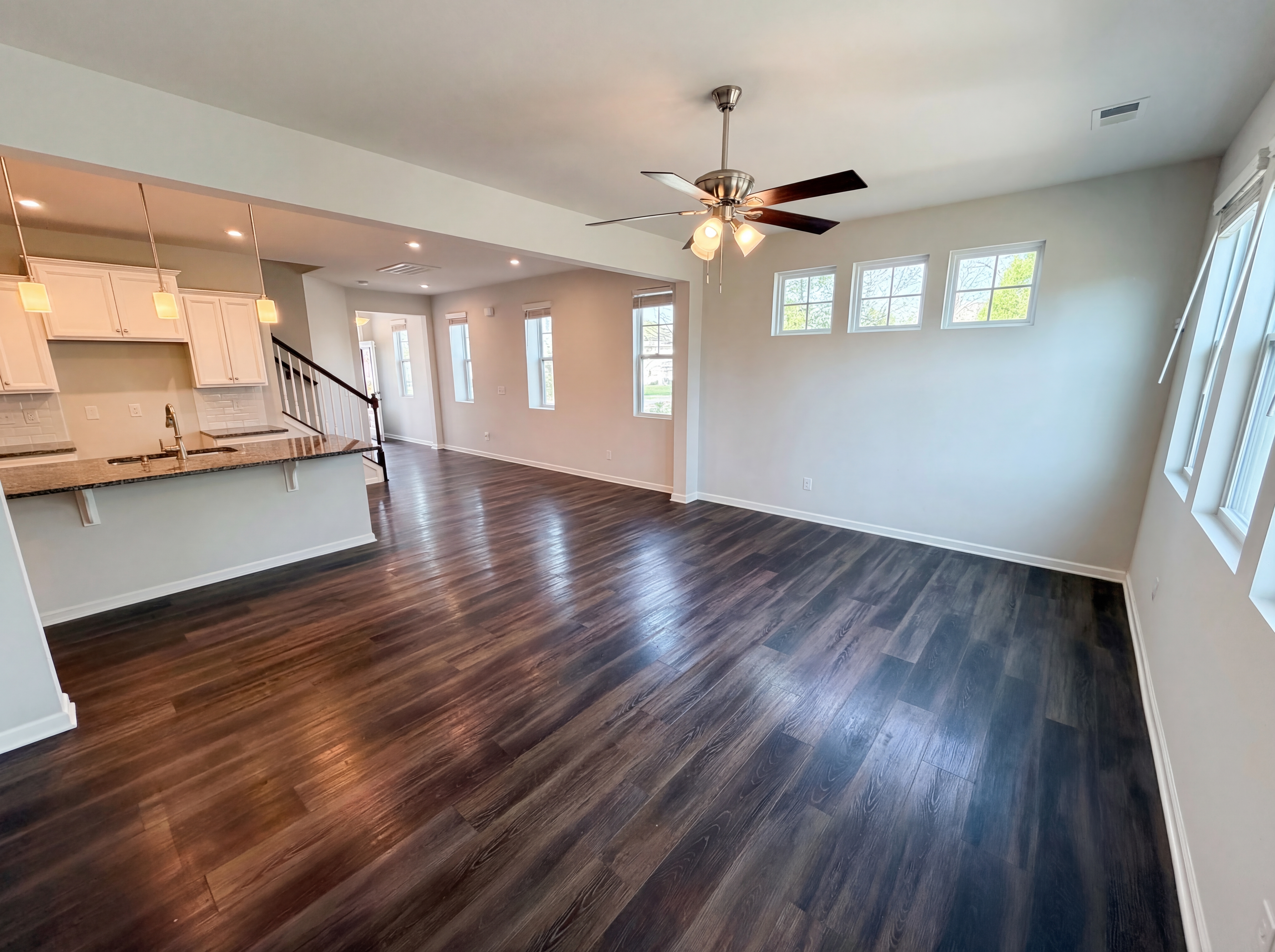 Photo 12 of 24 of 11122 Chalkbark Ln, Charlotte, NC