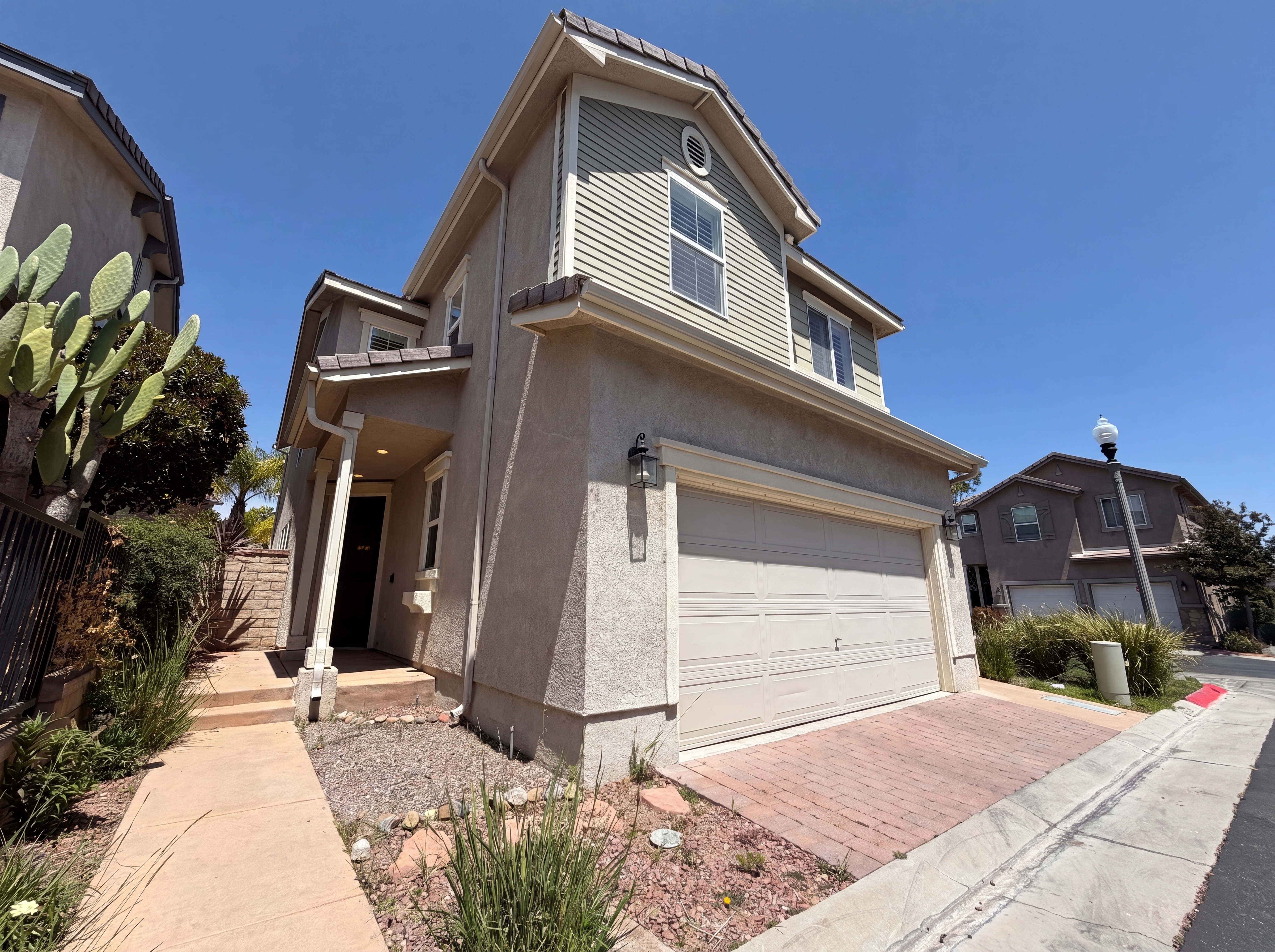 Photo 22 of 26 of 29202 Cowboy Ct, Valencia, CA