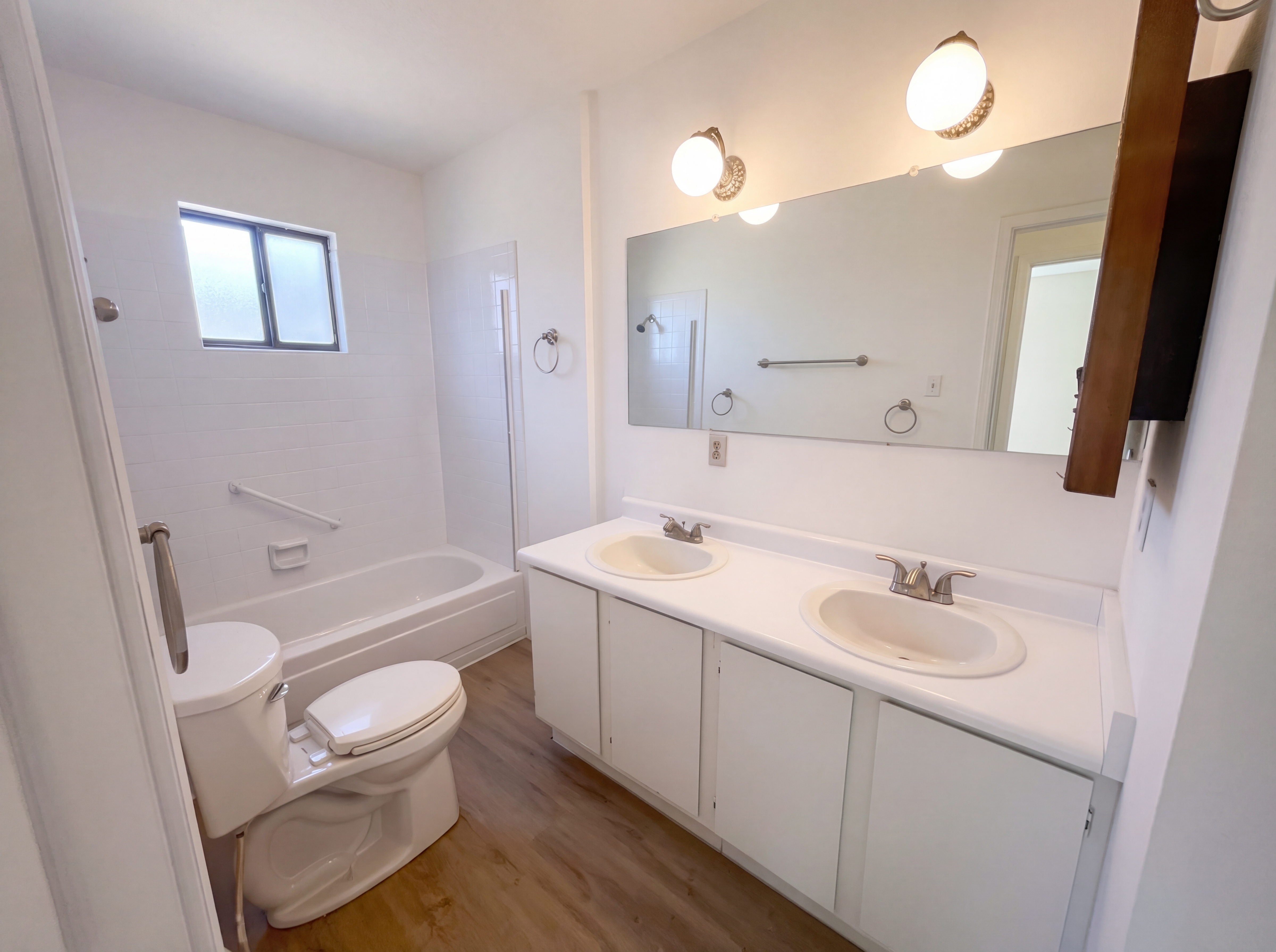 Photo 6 of 21 of 1229 Kirby St NE, Albuquerque, NM