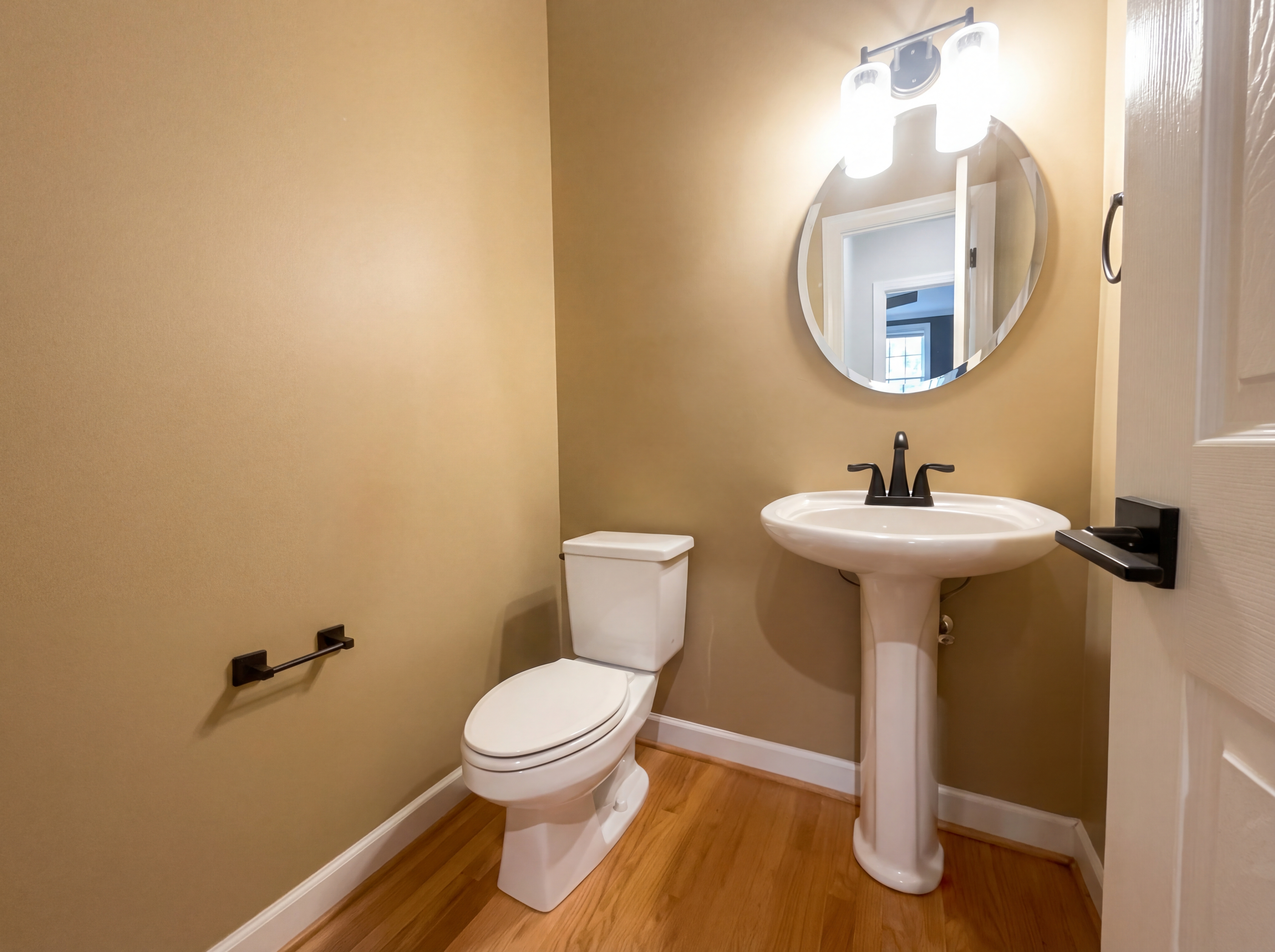 Photo 9 of 17 of 6412 Pleasant Creek Ct, Raleigh, NC