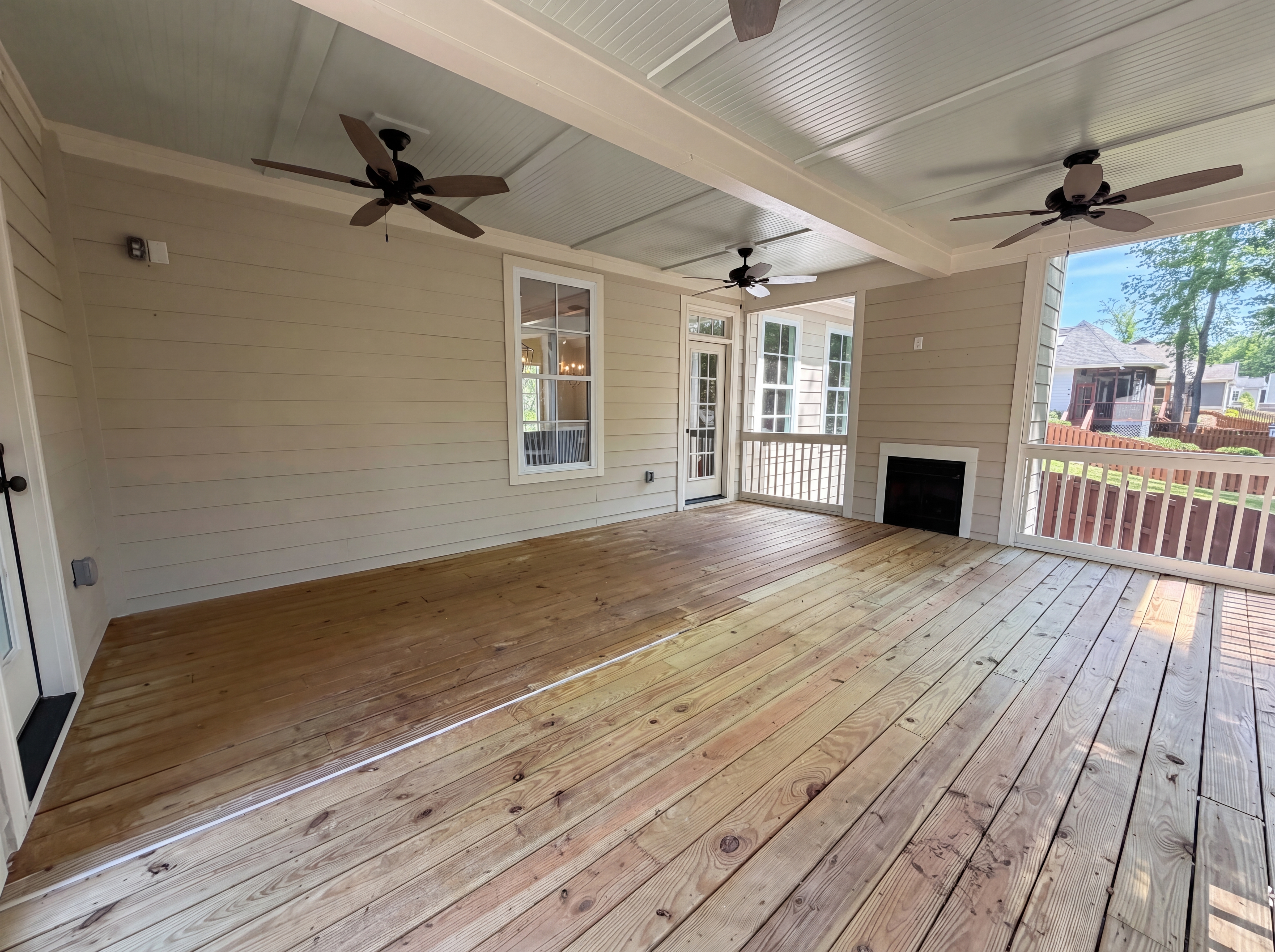 Photo 32 of 36 of 1901 Parrish Dr, Columbia, SC
