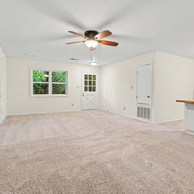 Property photo 3 of 784 Beaver Lake Dr # 5146