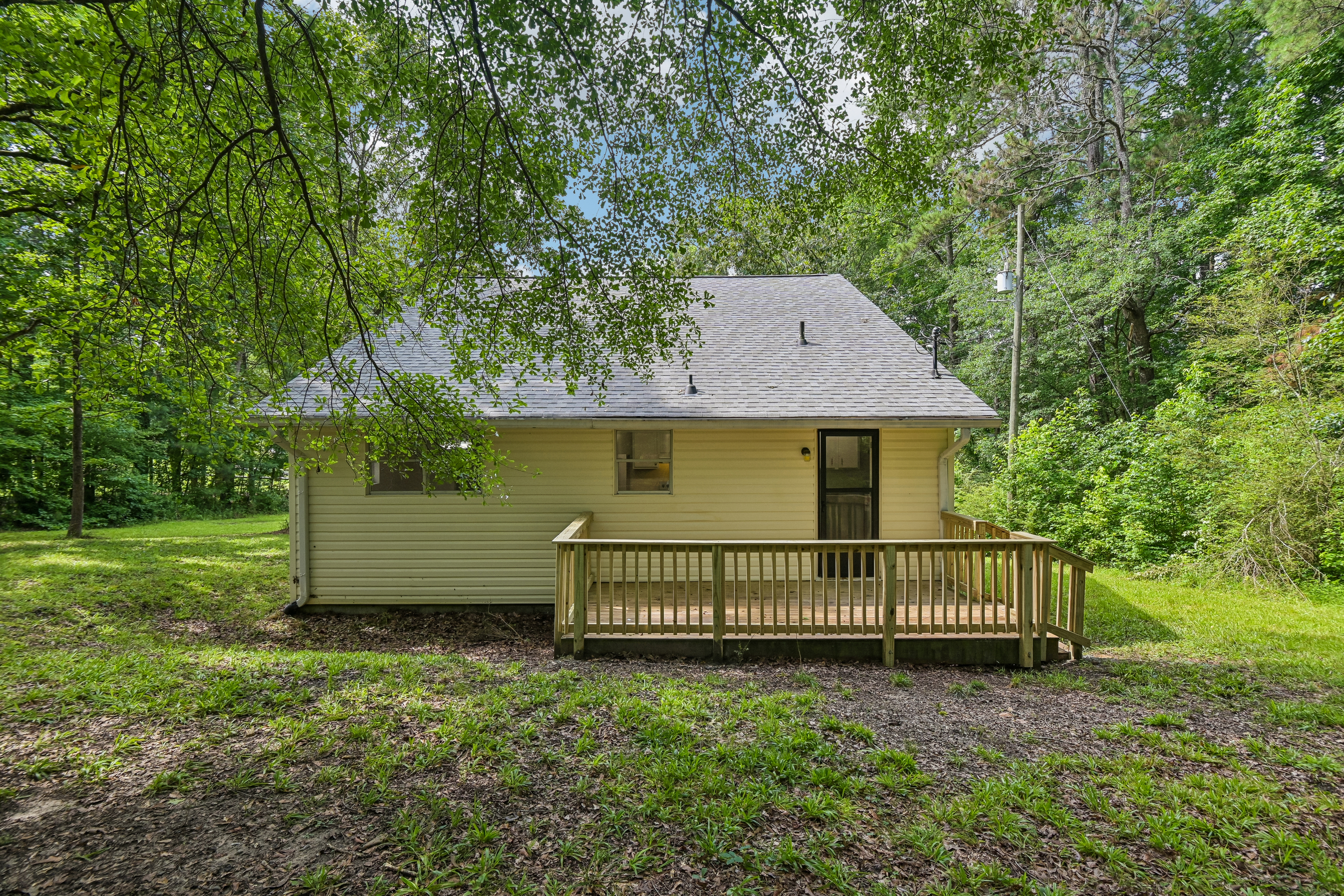 Photo 5 of 43 of 161 Patrick Dr, Dallas, GA